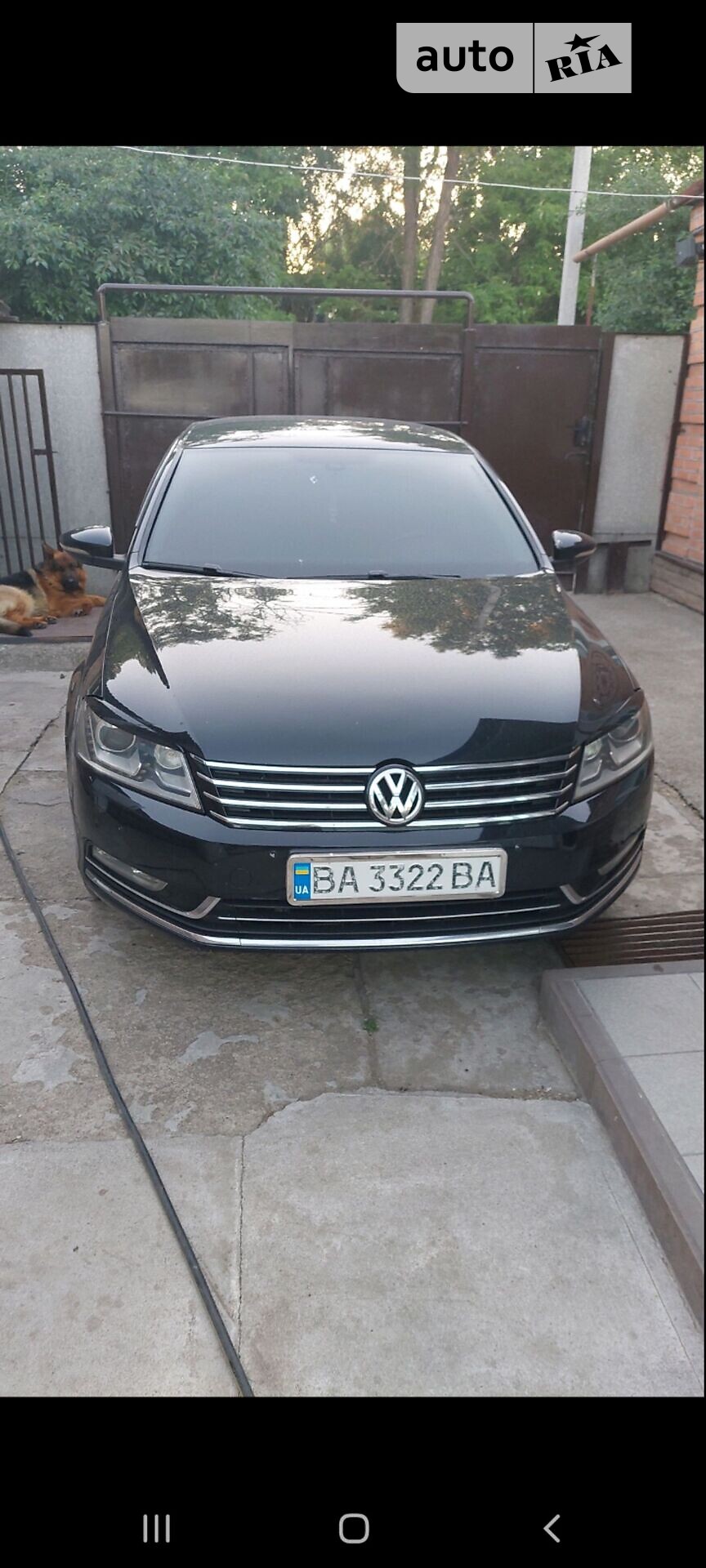 VOLKSWAGEN PASSAT 2011