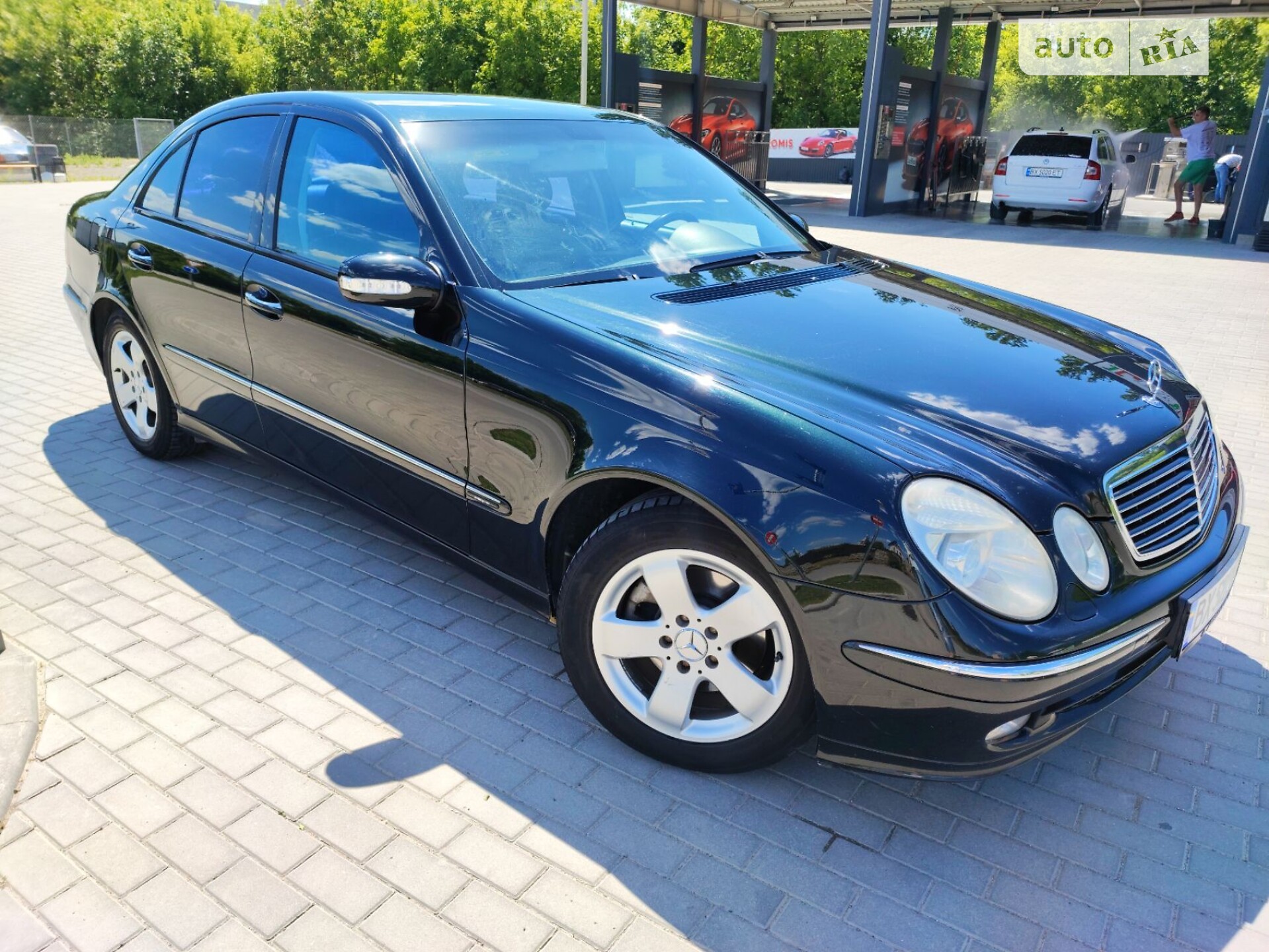 MERCEDES-BENZ 180E 2004