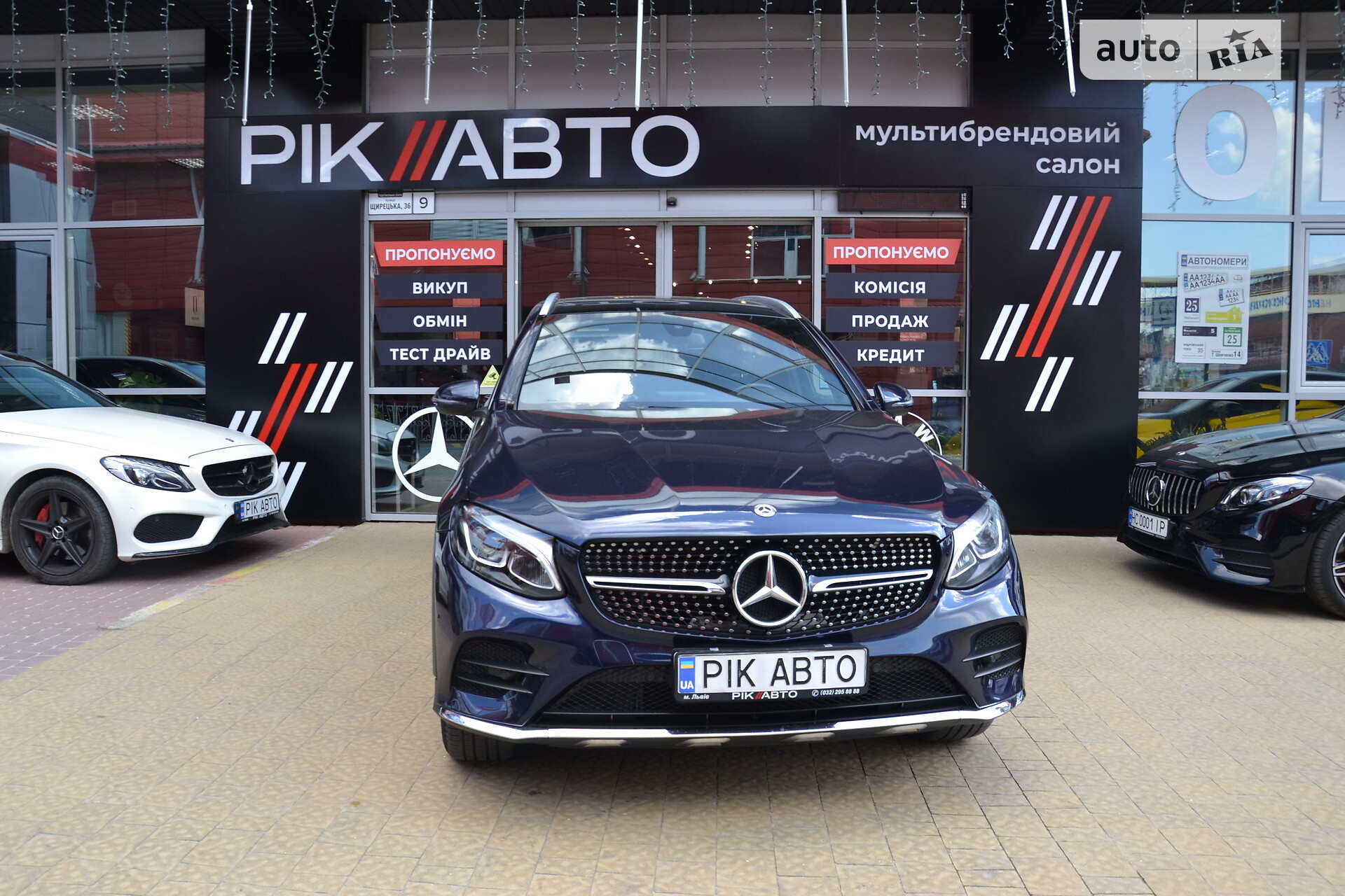 Головне фото звіту автомобіля MERCEDES-BENZ GLC 300 2017