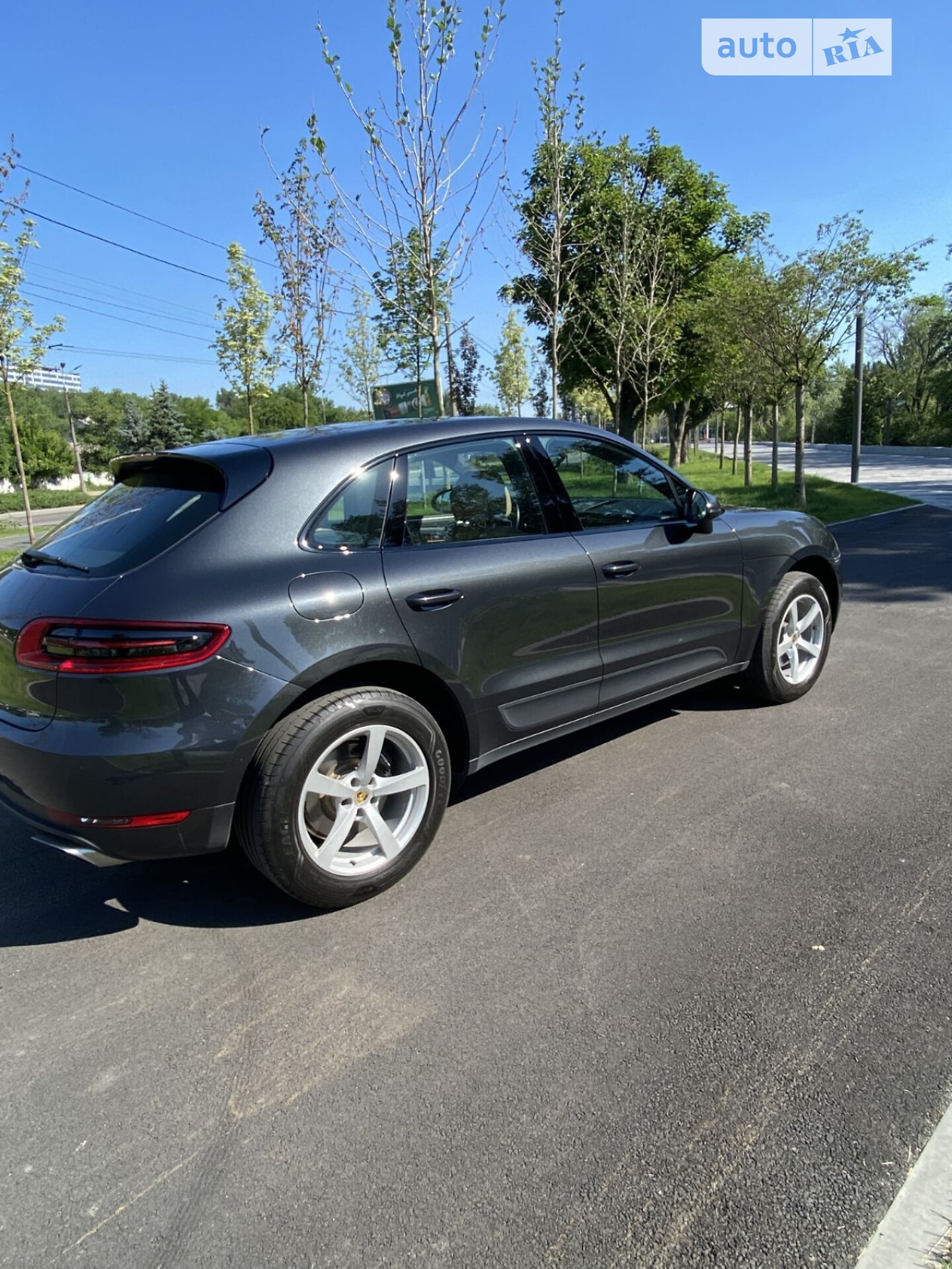 PORSCHE MACAN 2018