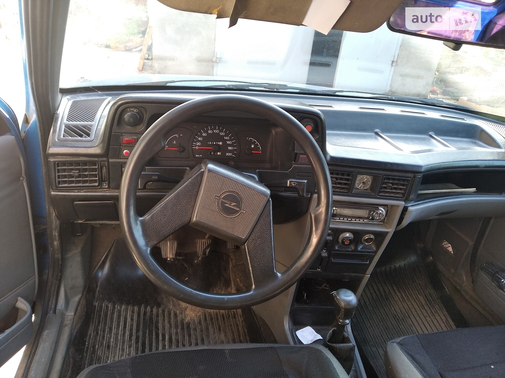OPEL KADETT 1985