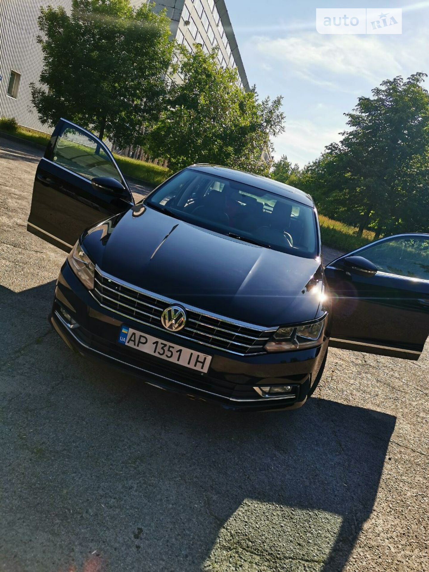 VOLKSWAGEN PASSAT 2016