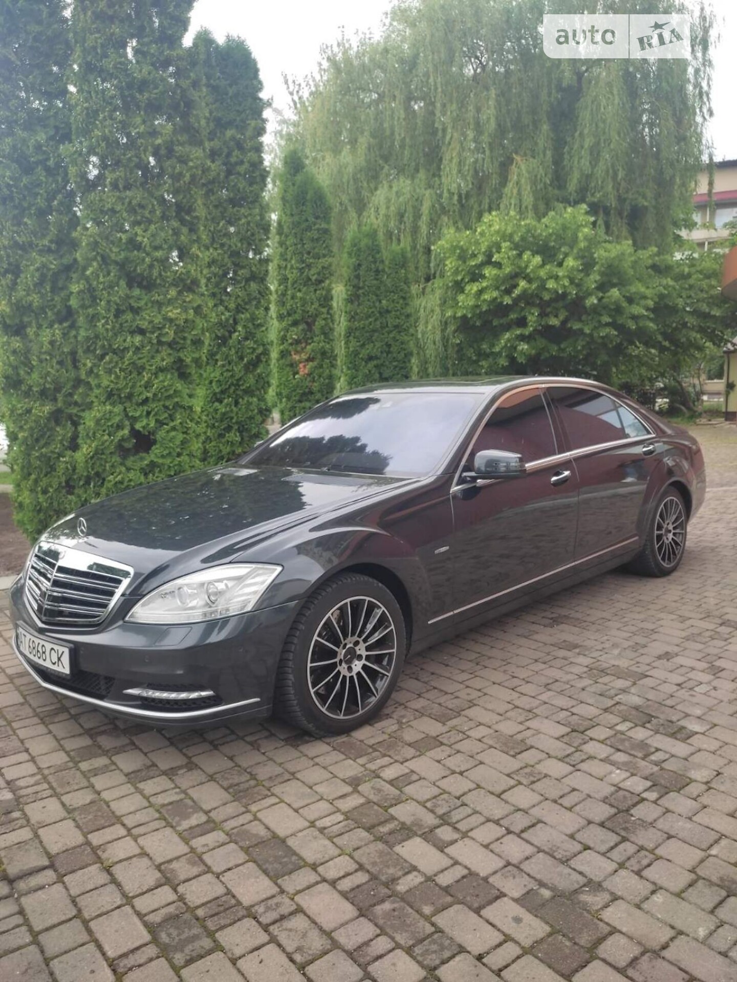 MERCEDES-BENZ S 500 2011