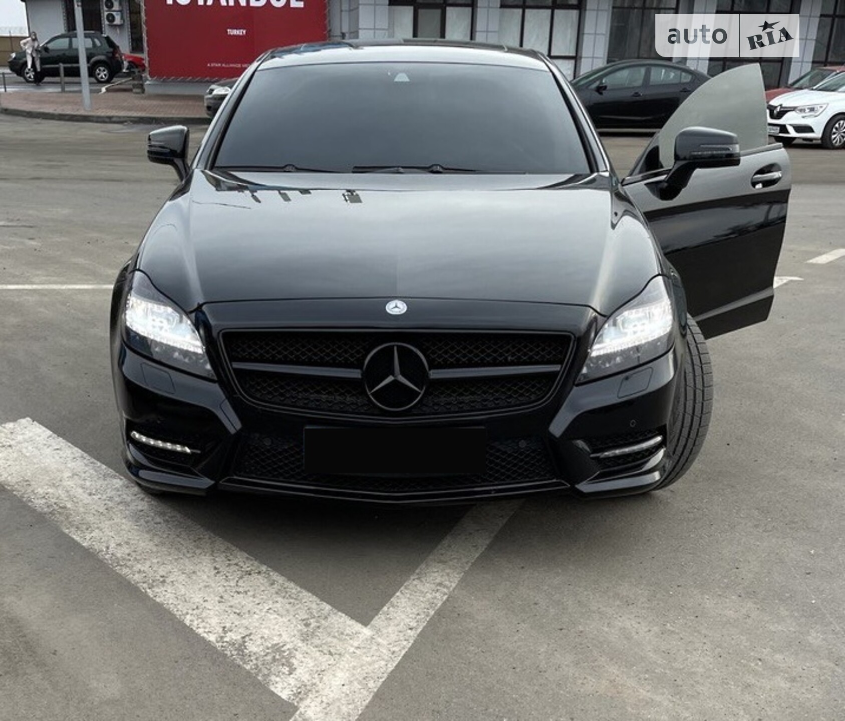 Mercedes-Benz CLS-Class 2011