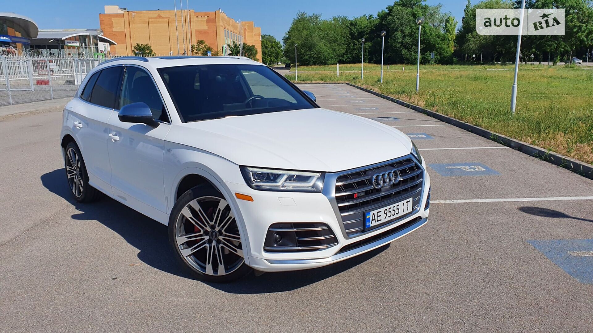 Головне фото звіту автомобіля AUDI SQ5 2018