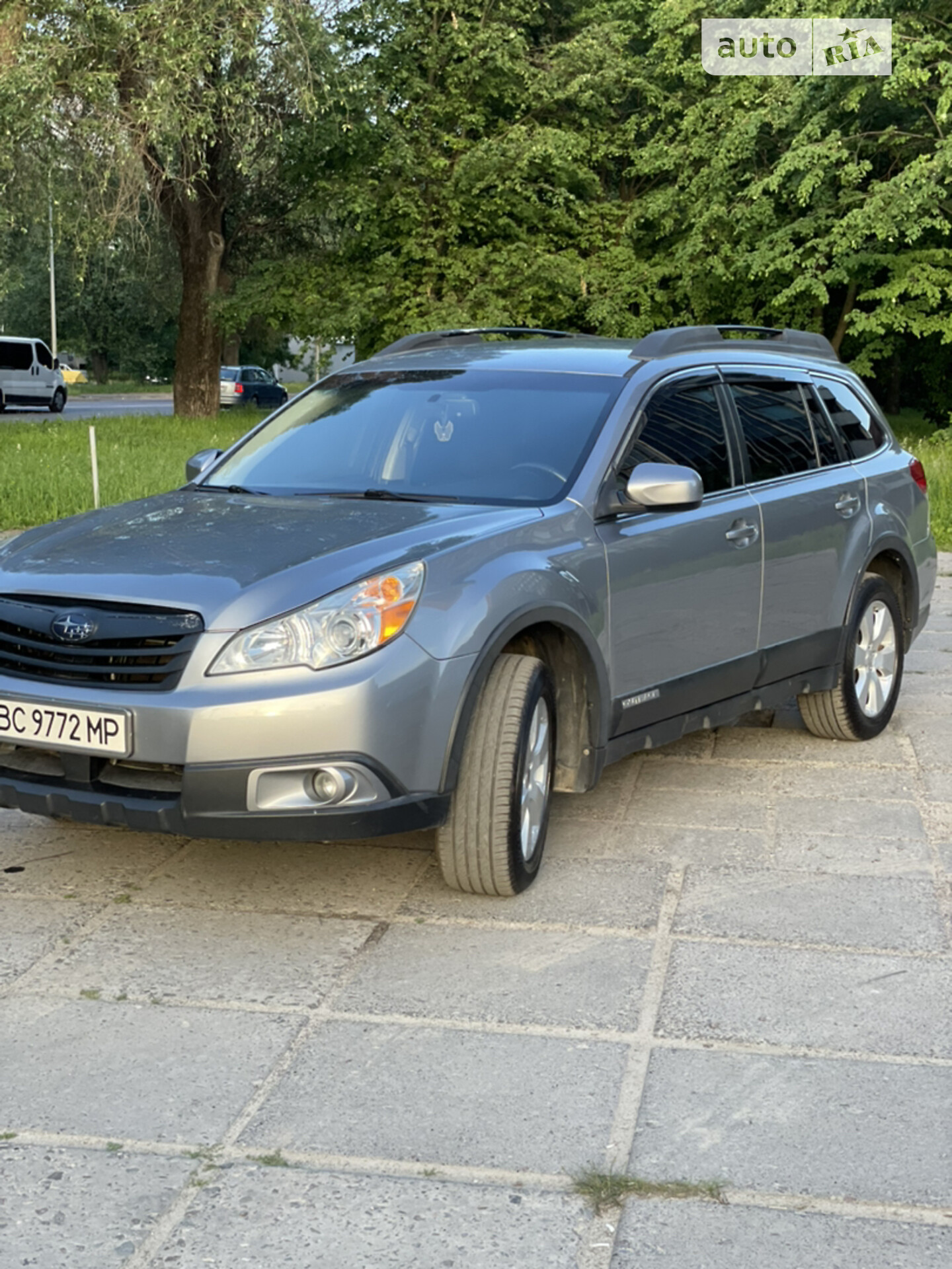 Subaru Outback 2011