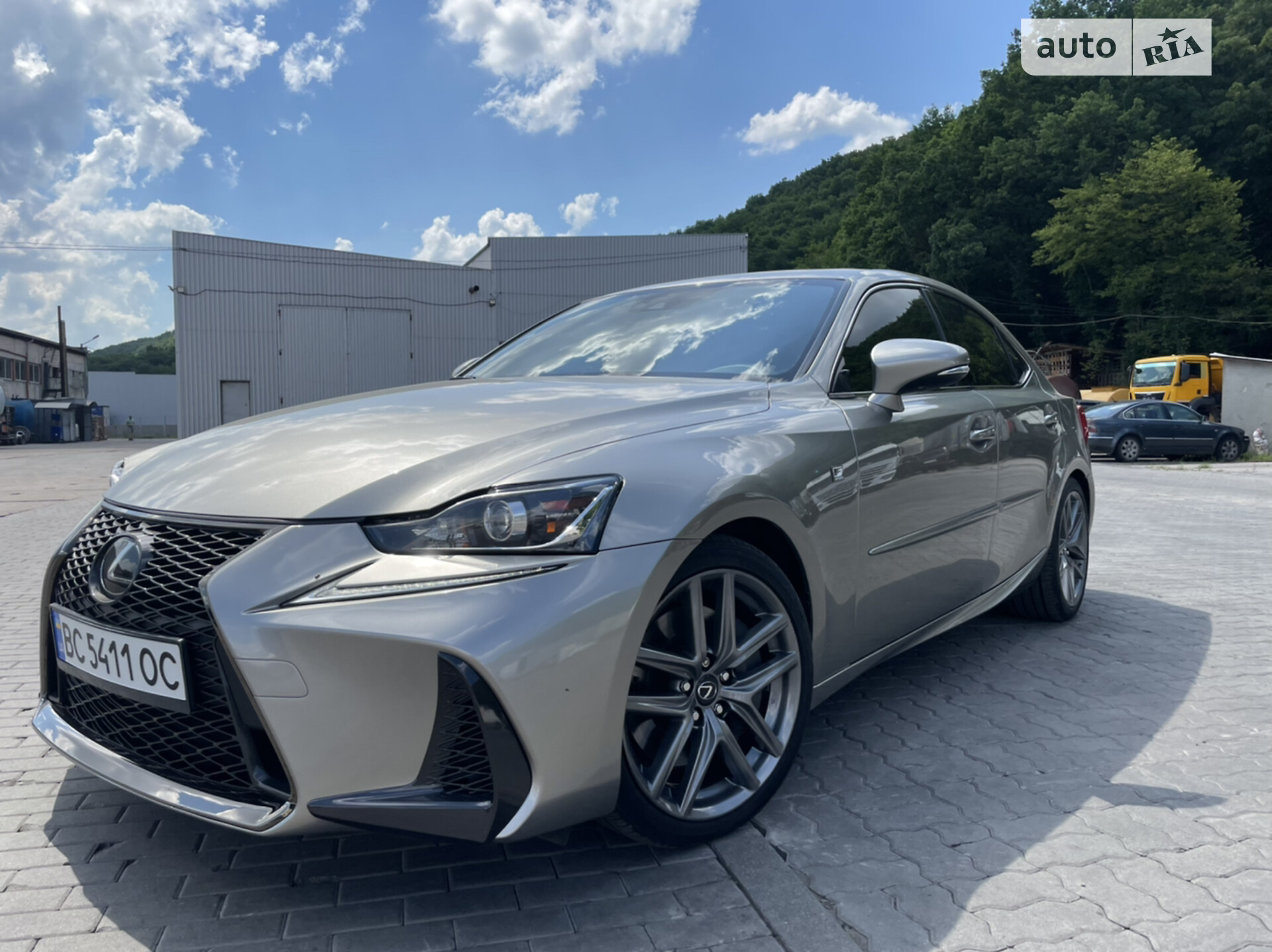 LEXUS IS 300 2018