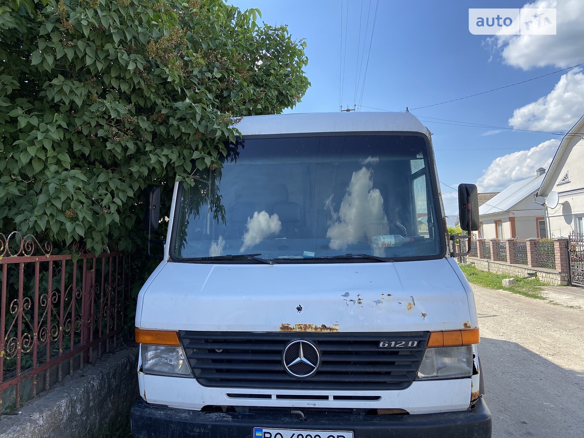 Головне фото звіту автомобіля MERCEDES-BENZ 612 D 1997