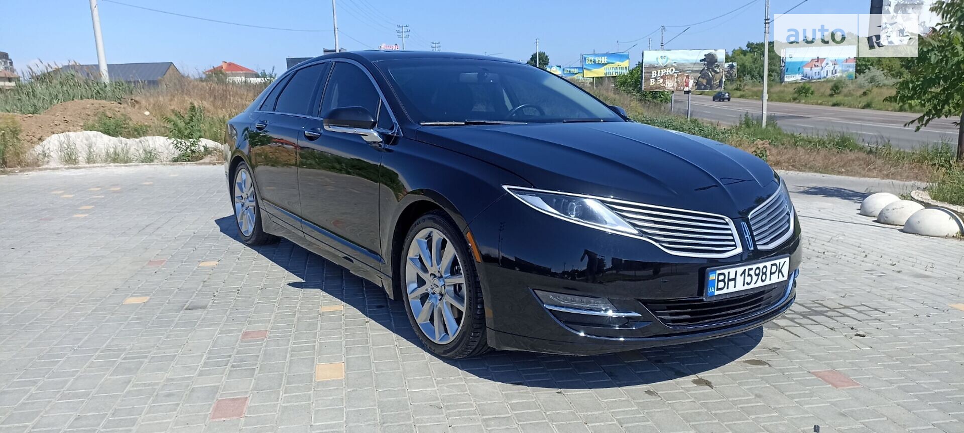 Lincoln MKZ 2015