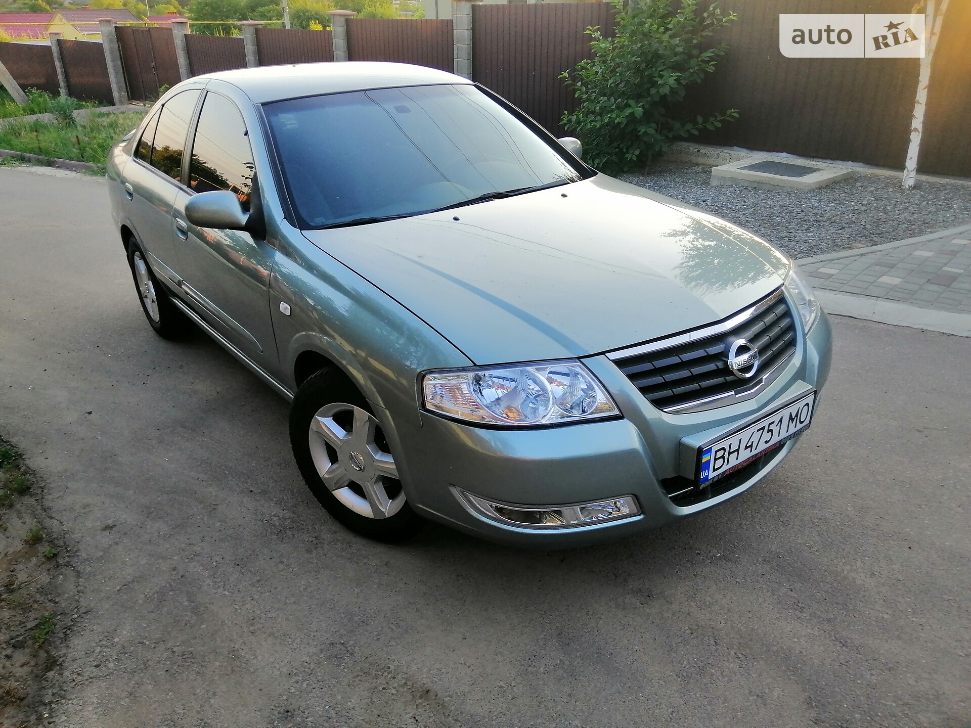NISSAN ALMERA 2006