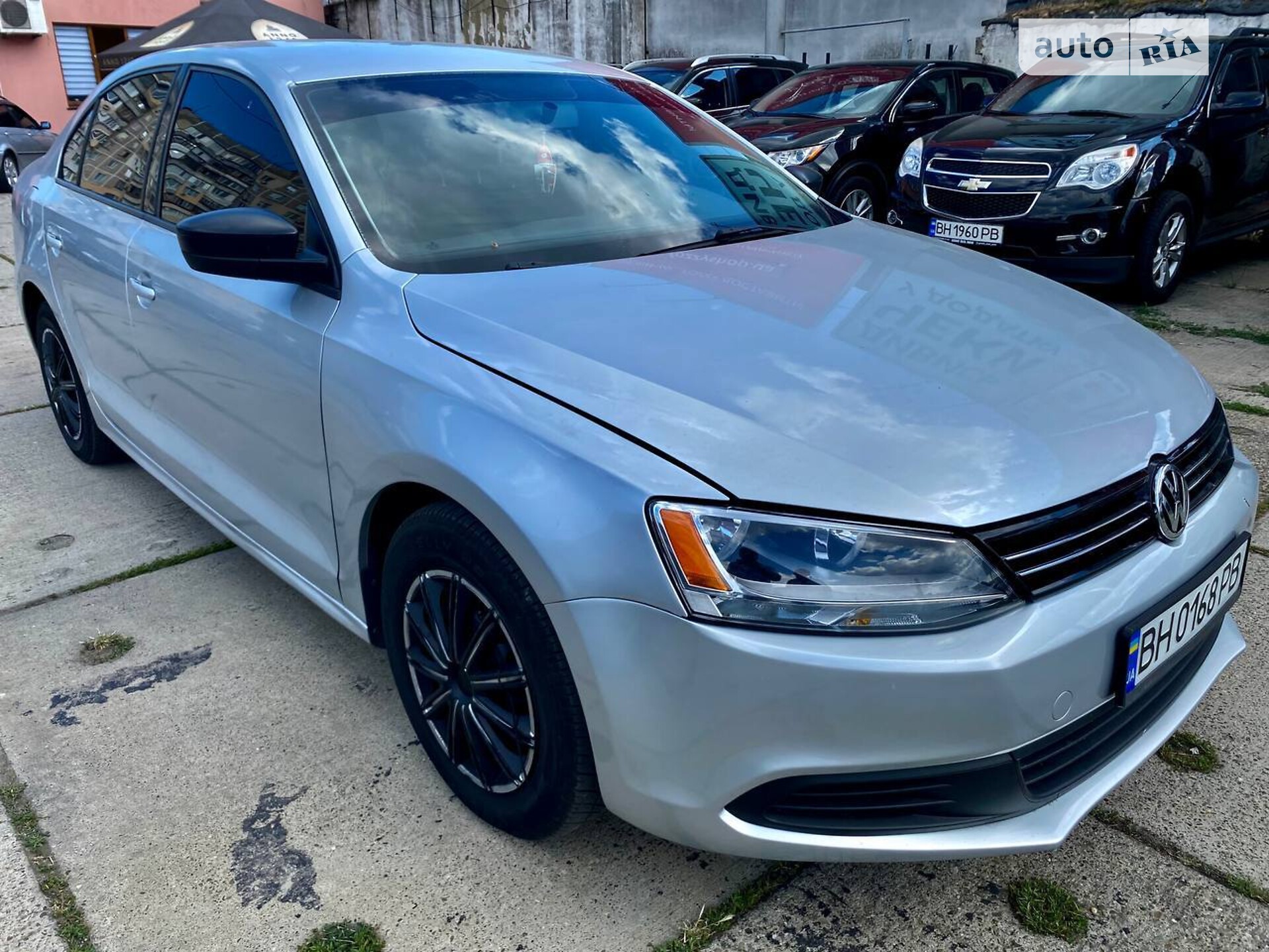 VOLKSWAGEN JETTA 2011
