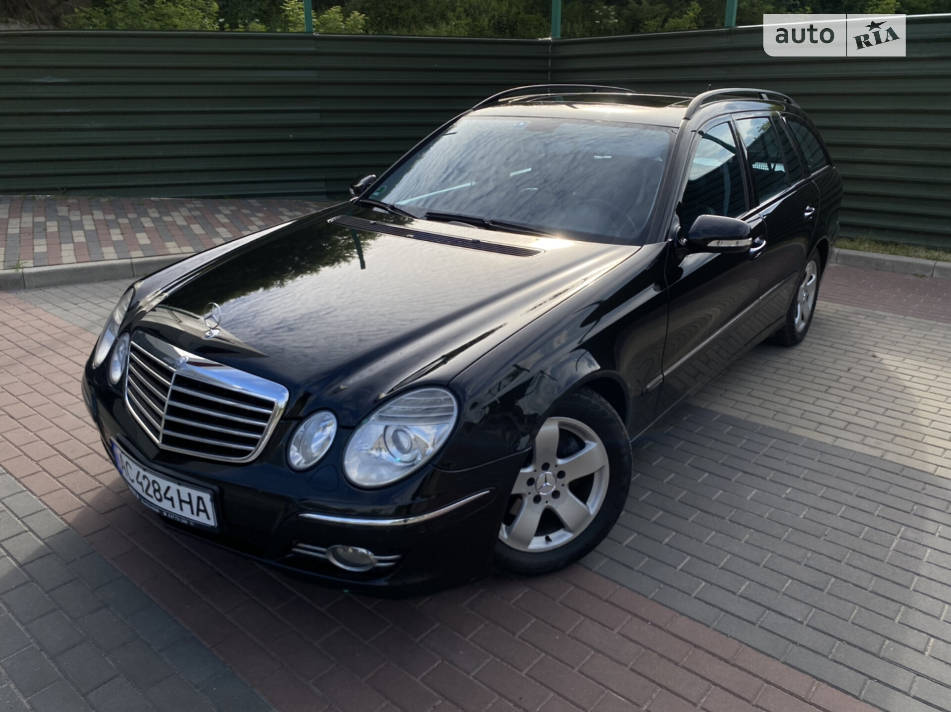 MERCEDES-BENZ E 280 2006