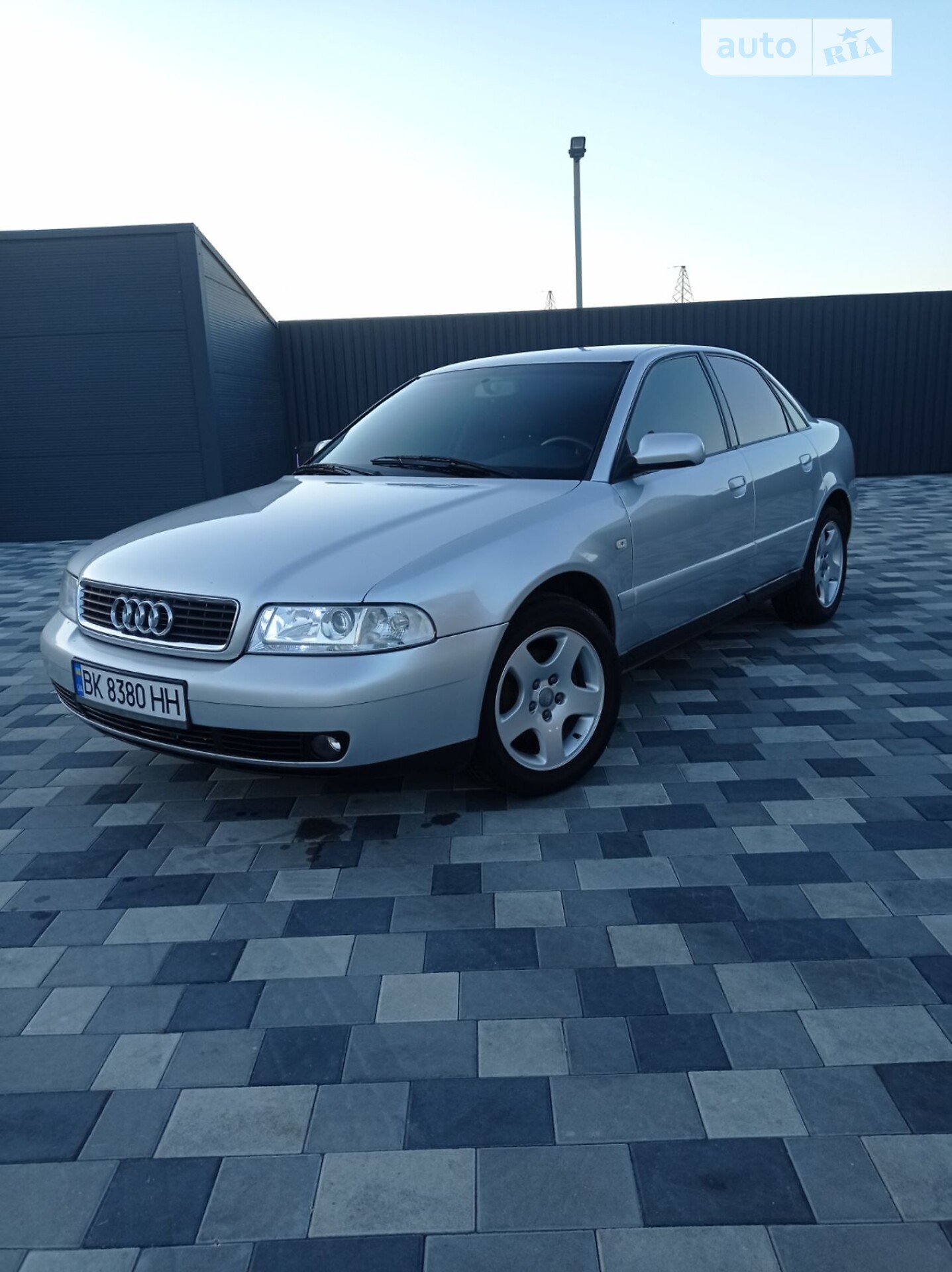 AUDI A4 2000