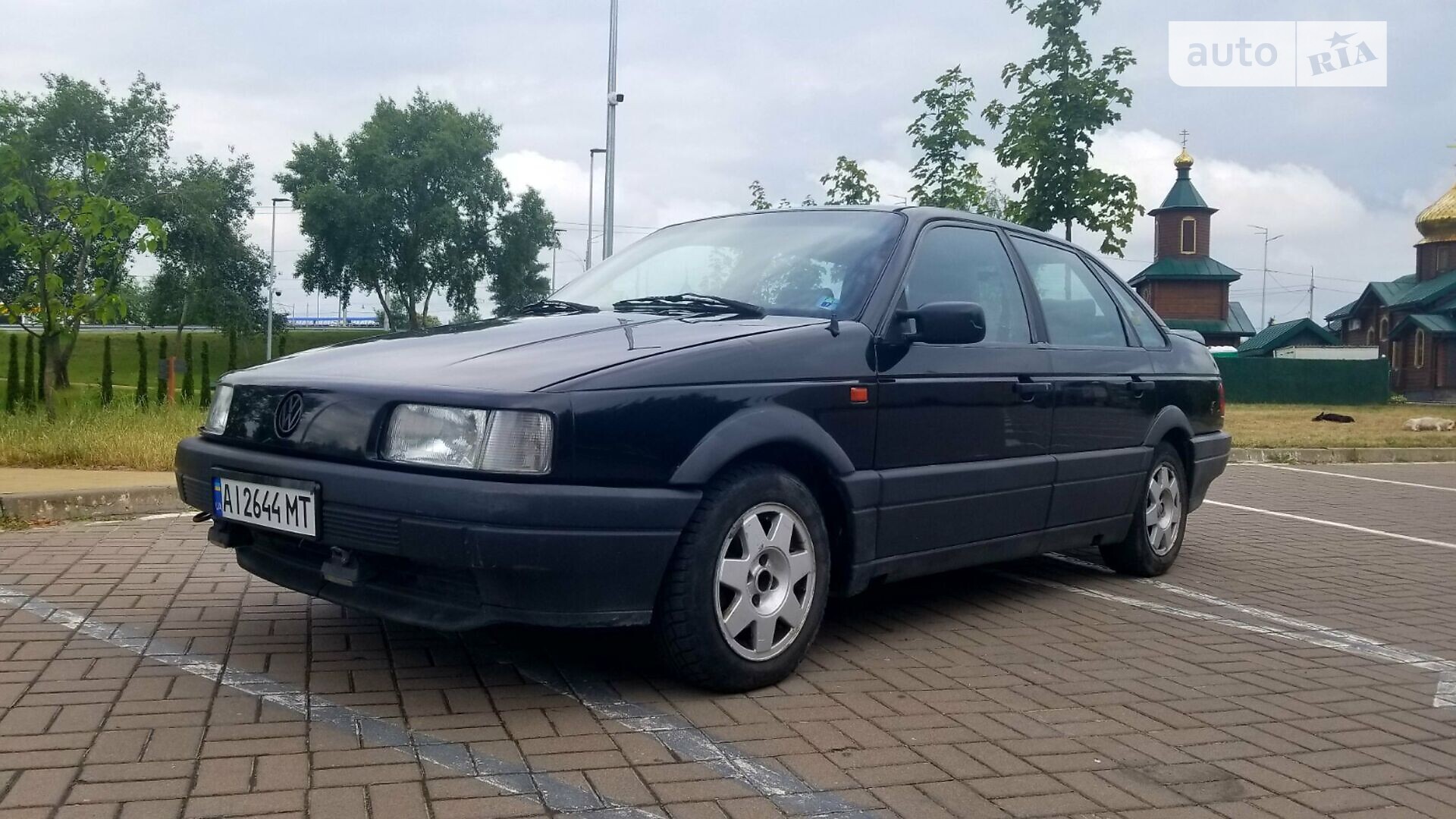 VOLKSWAGEN PASSAT 1992