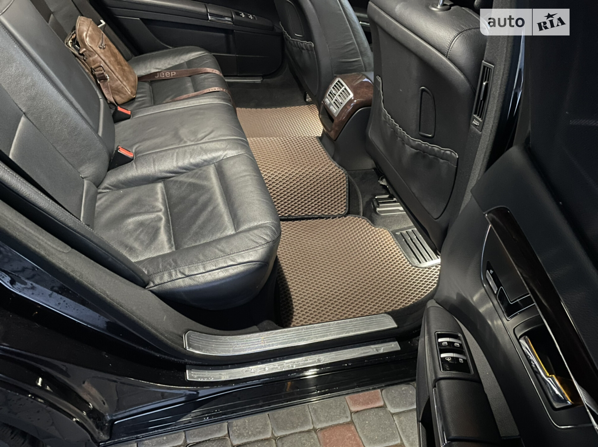 MERCEDES-BENZ S 350 2012