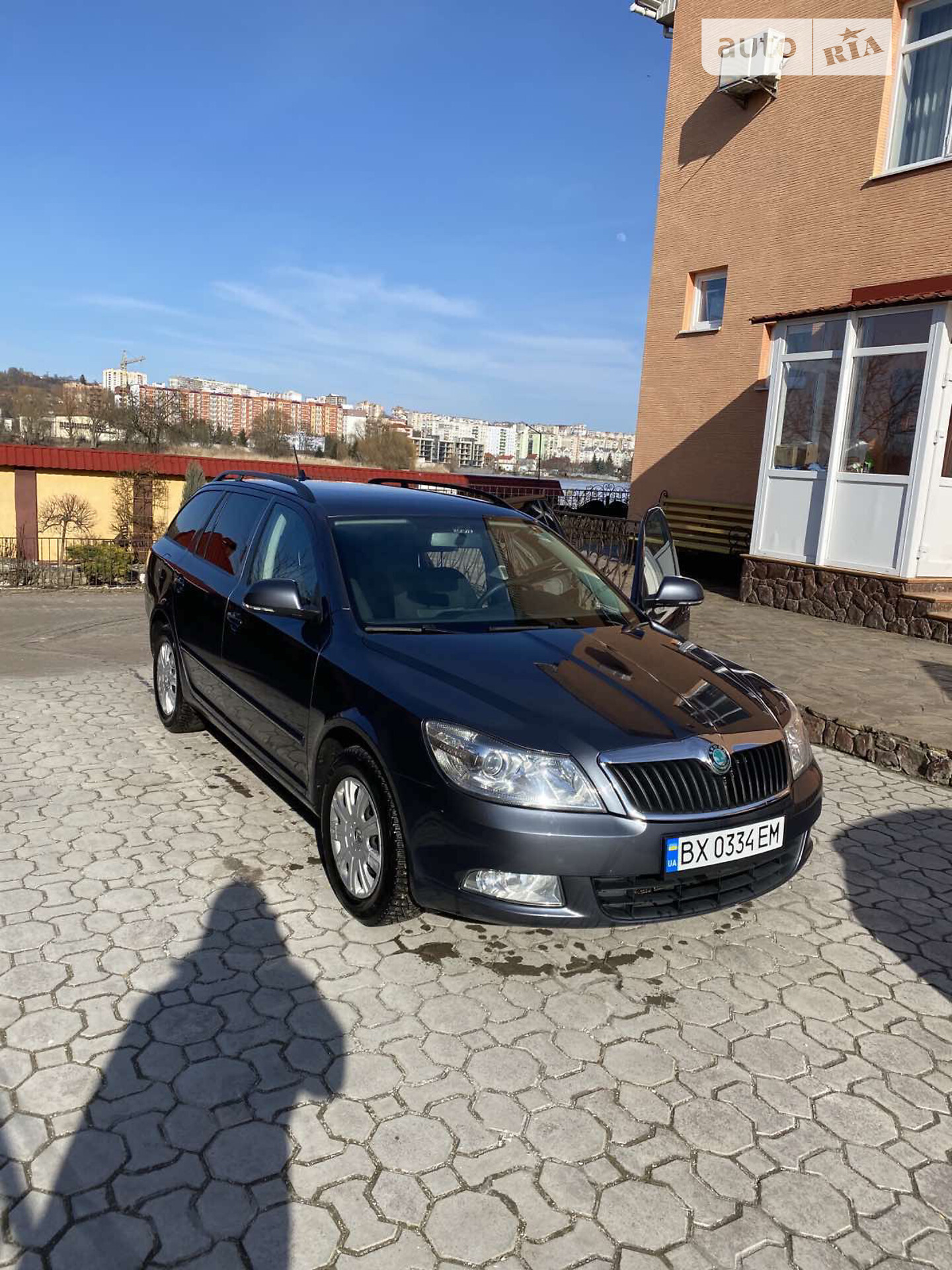 Головне фото звіту автомобіля SKODA OCTAVIA 2012