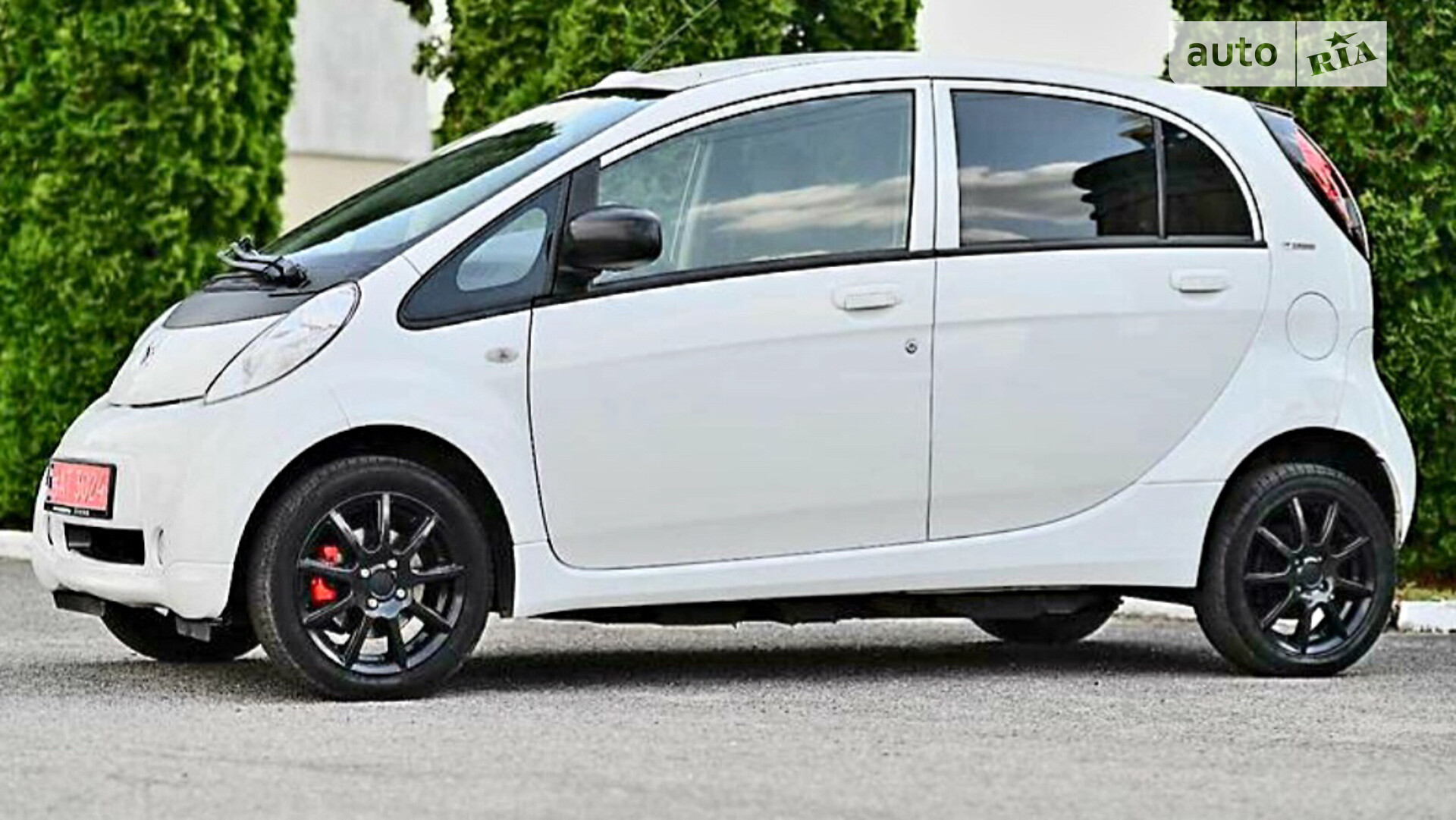 PEUGEOT ION 2014