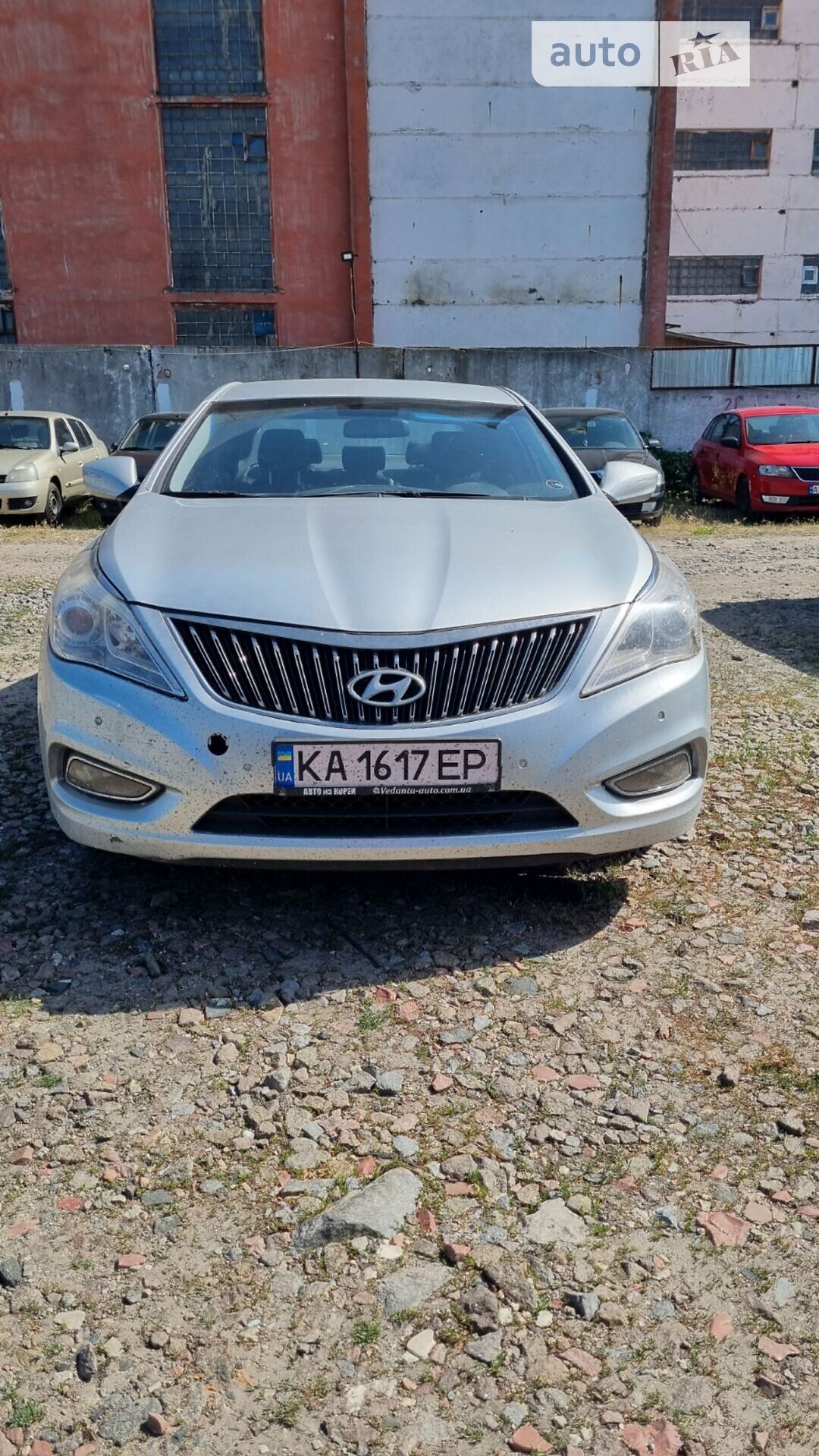 HYUNDAI GRANDEUR 2013