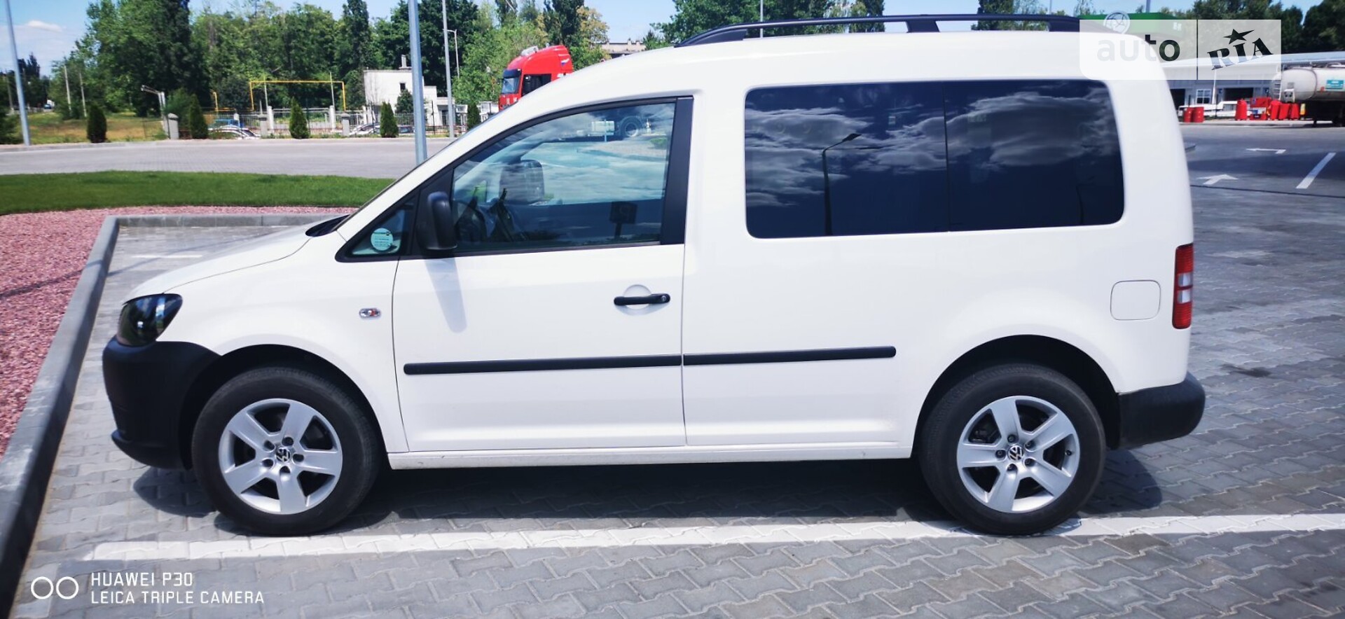 VOLKSWAGEN CADDY 2013