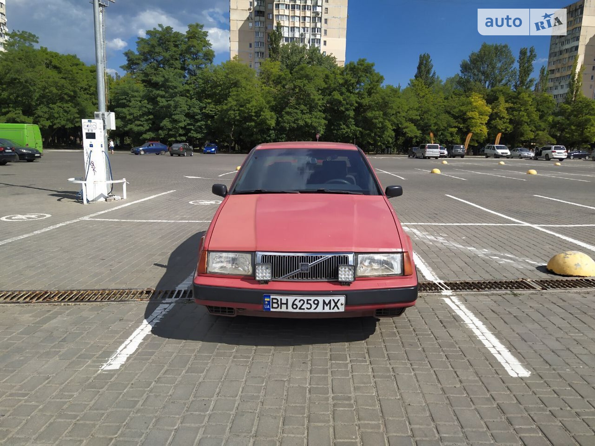 VOLVO 460 1993