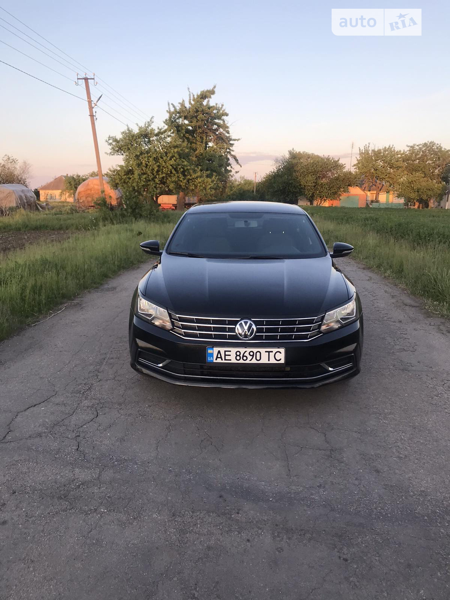 VOLKSWAGEN PASSAT 2016