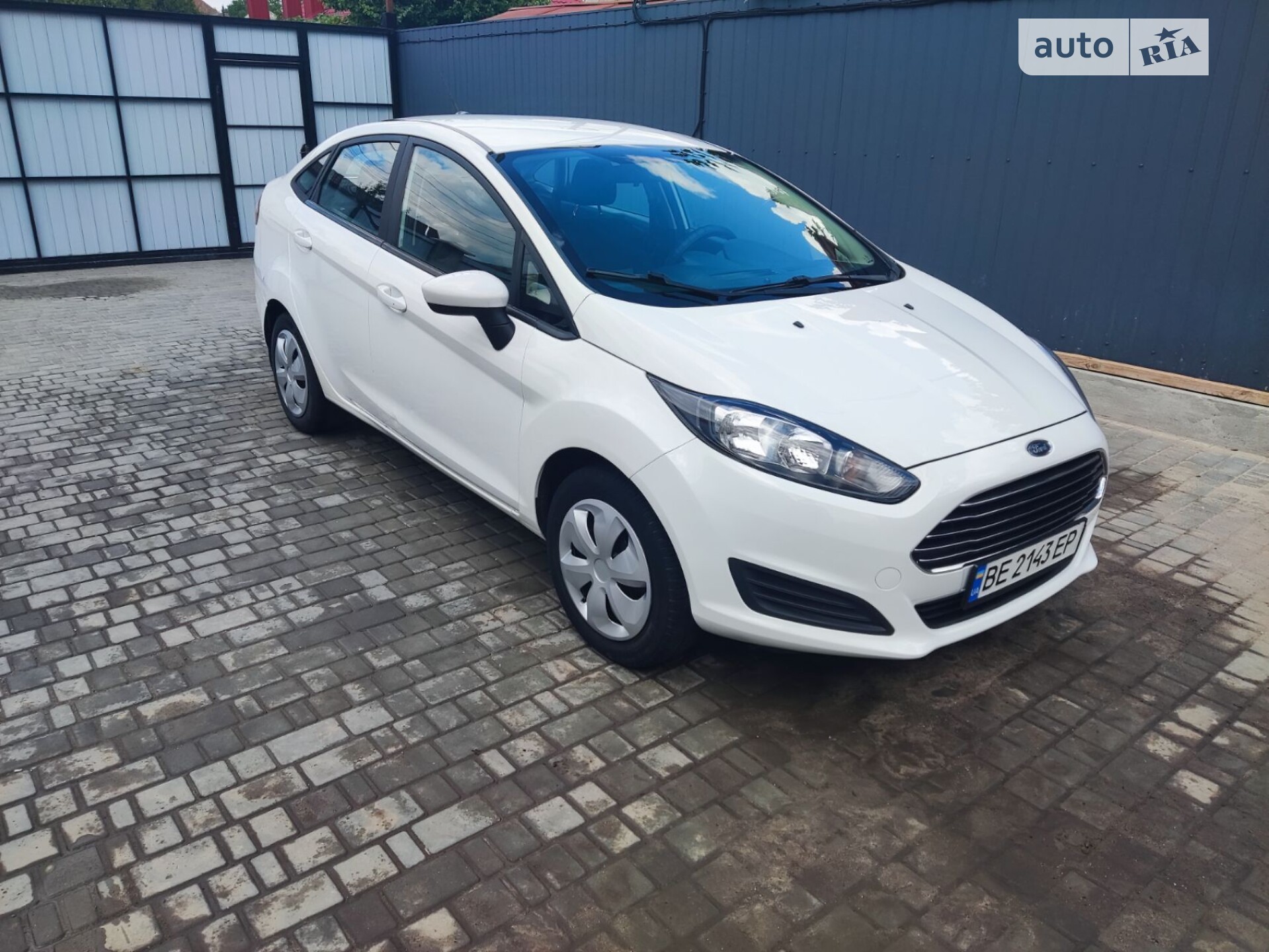 FORD FIESTA 2016