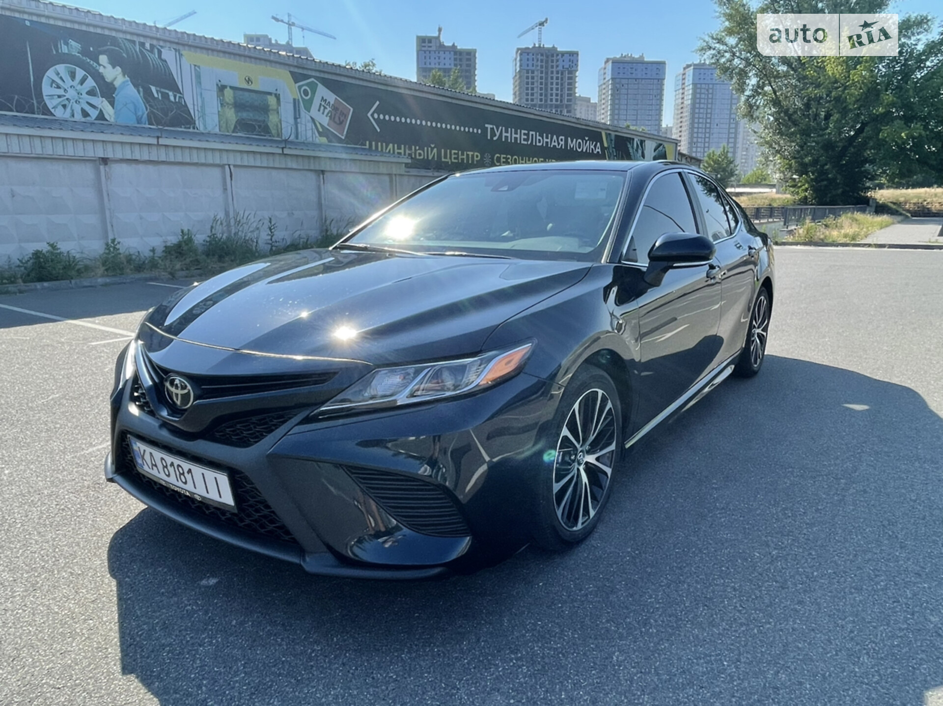 Головне фото звіту автомобіля TOYOTA CAMRY 2019