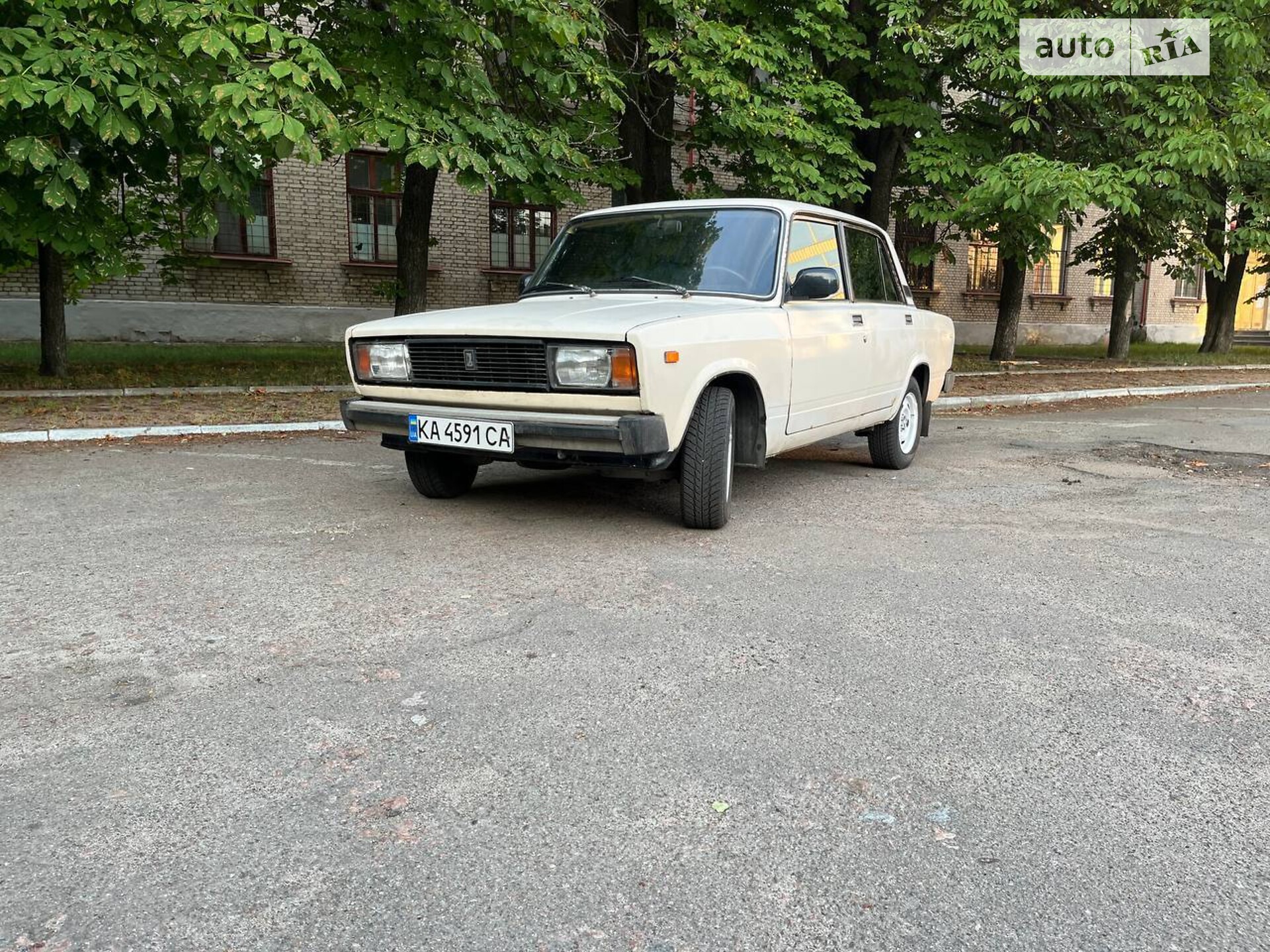 ВАЗ 2105 1990