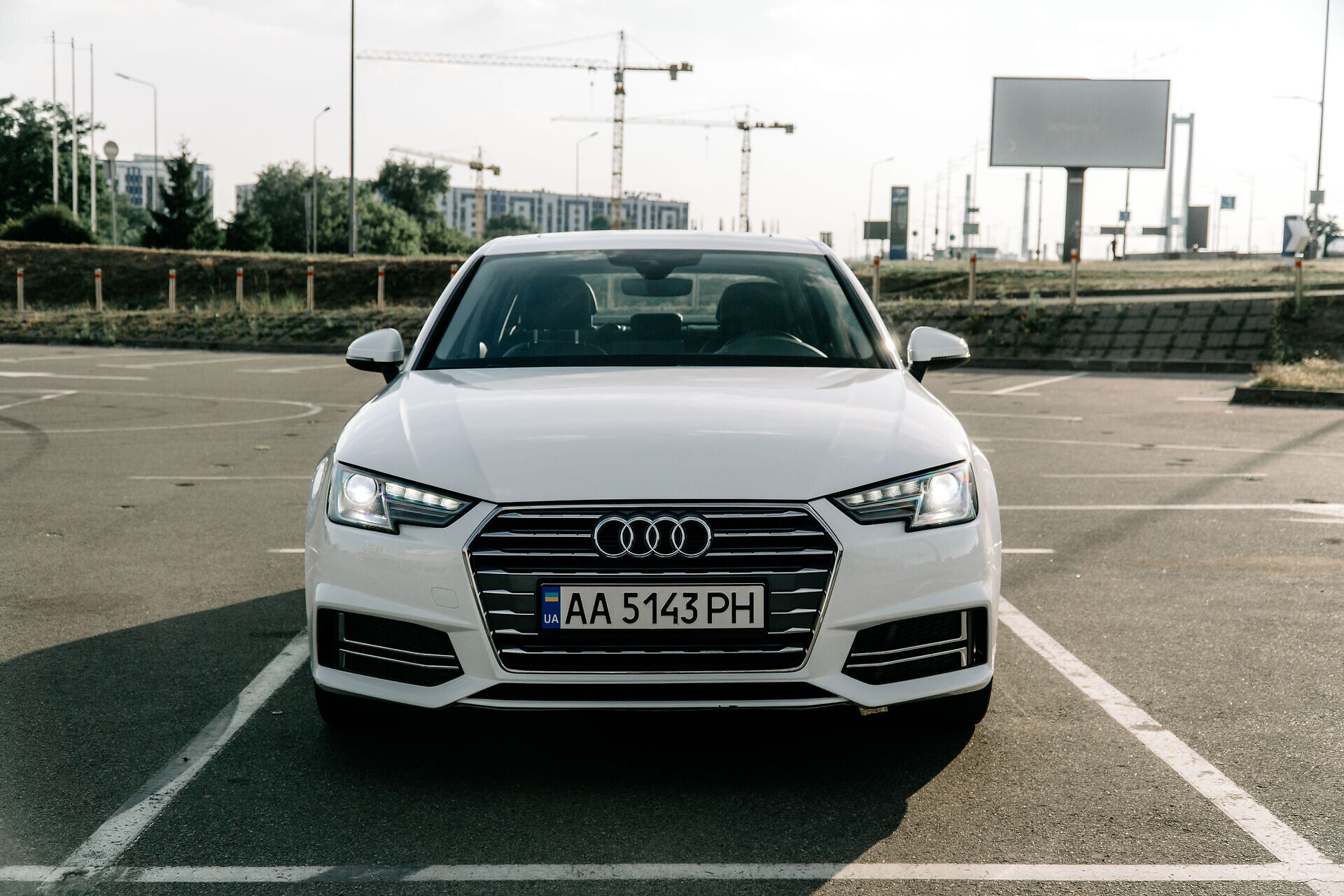 AUDI A4