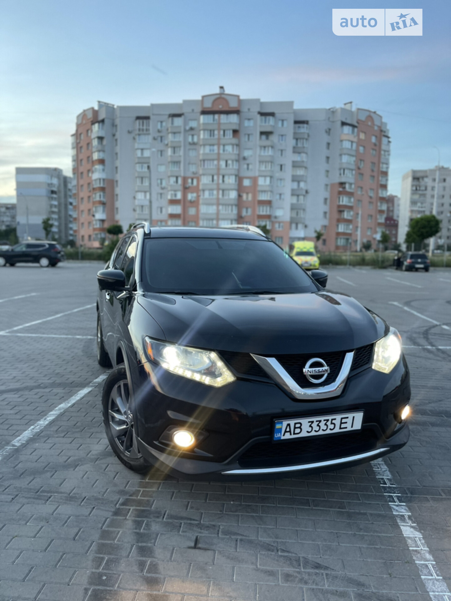 NISSAN ROGUE 2016