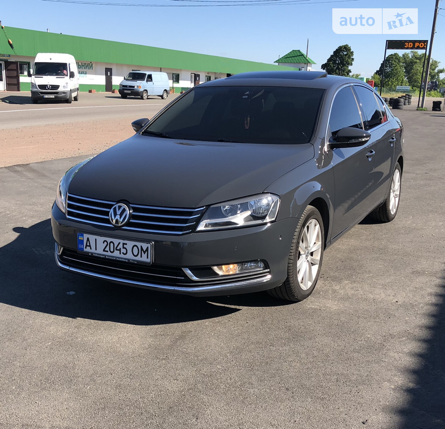 VOLKSWAGEN PASSAT 2013