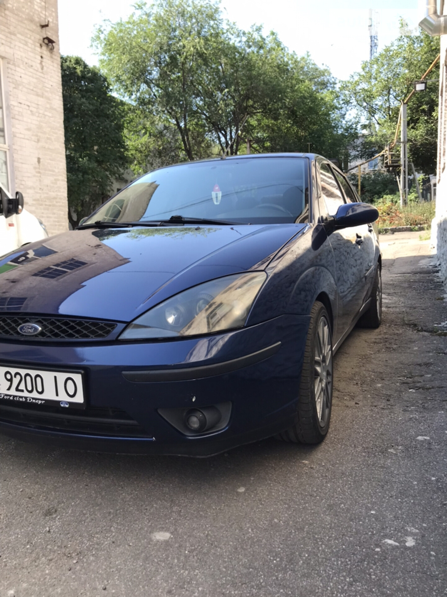 Головне фото звіту автомобіля FORD FOCUS 2002