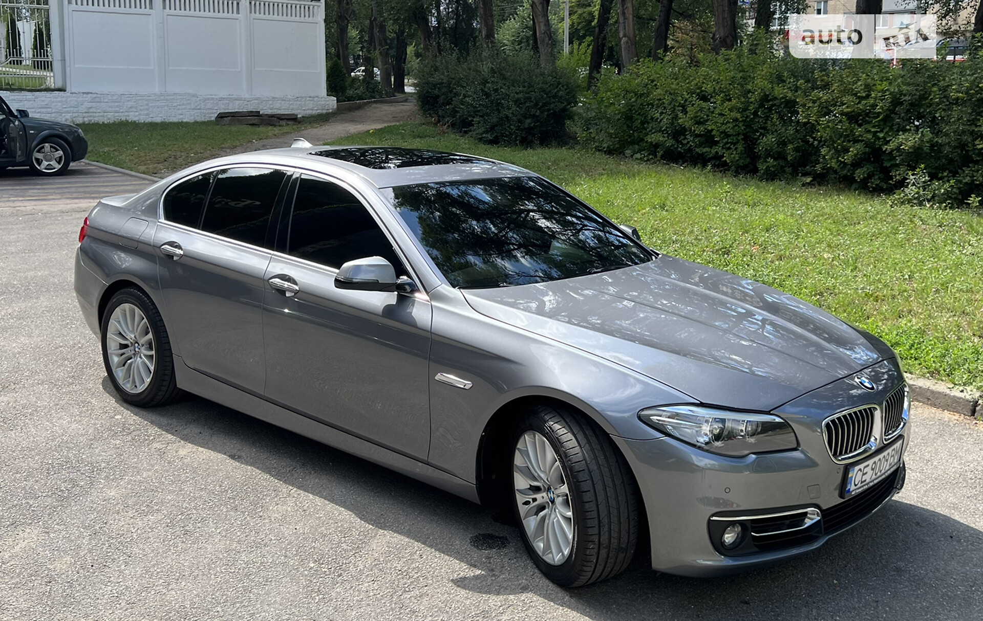 BMW 528XI 2014
