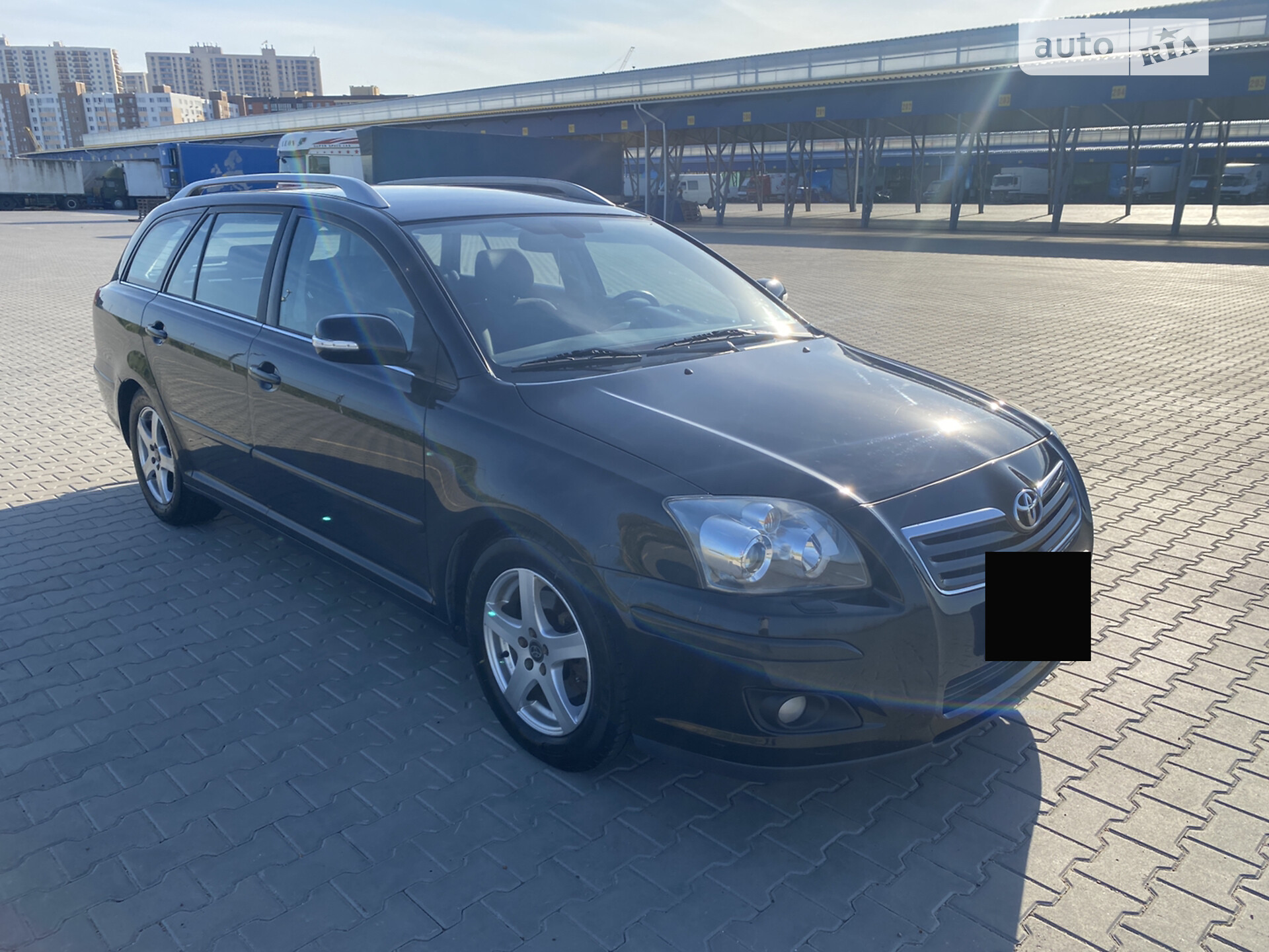 Головне фото звіту автомобіля TOYOTA AVENSIS 2006