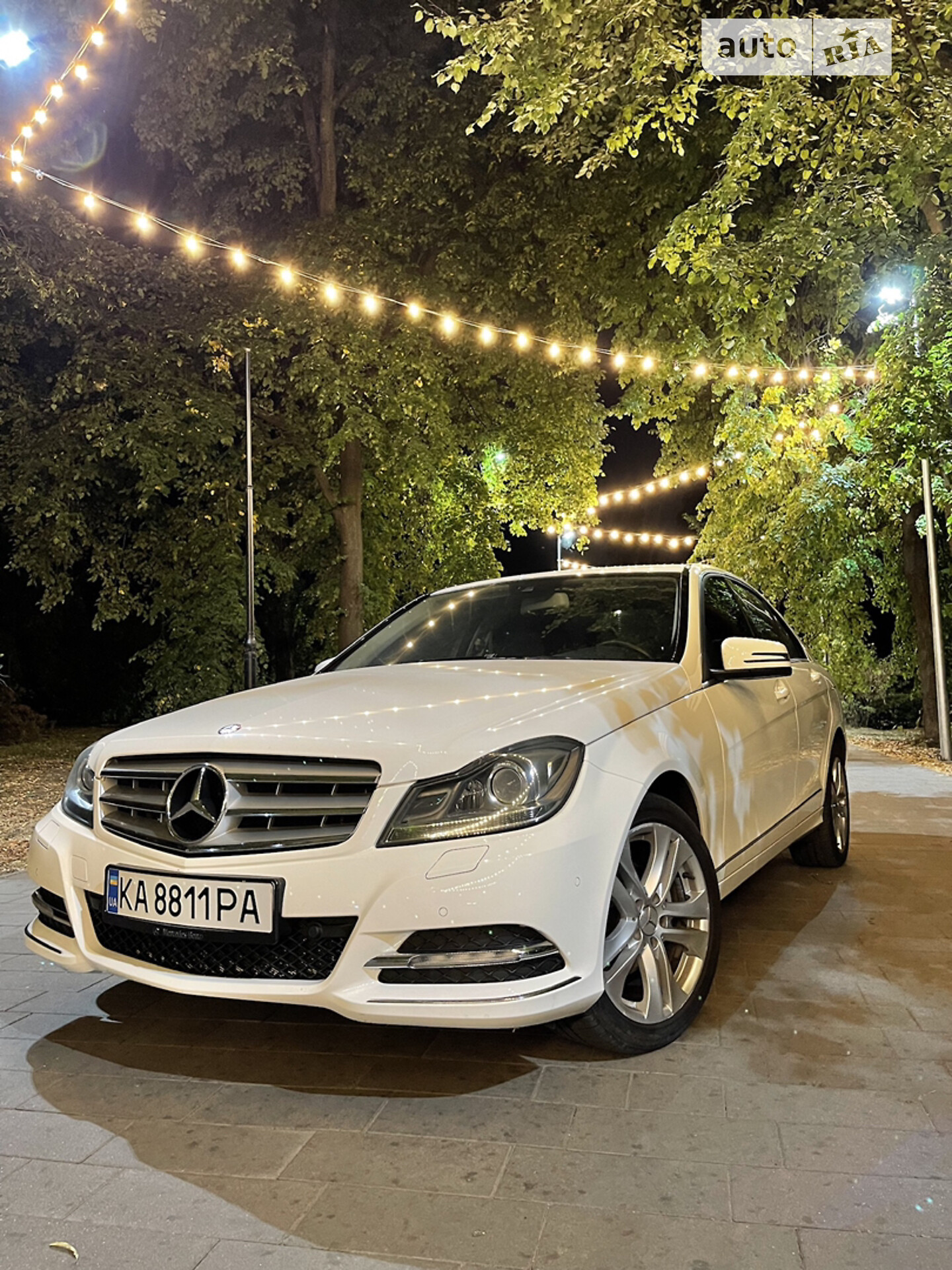 MERCEDES-BENZ C 180 2012
