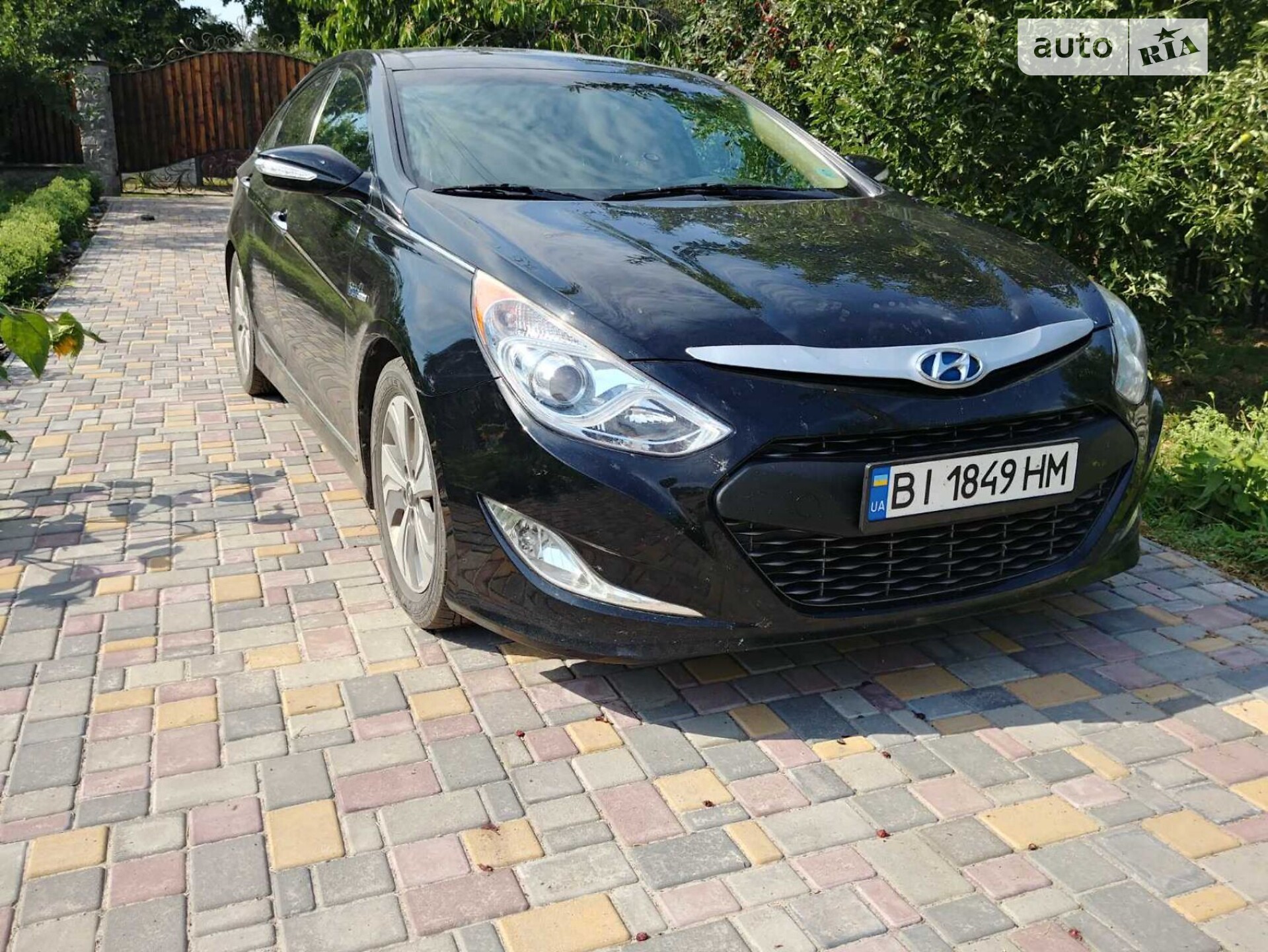 HYUNDAI SONATA