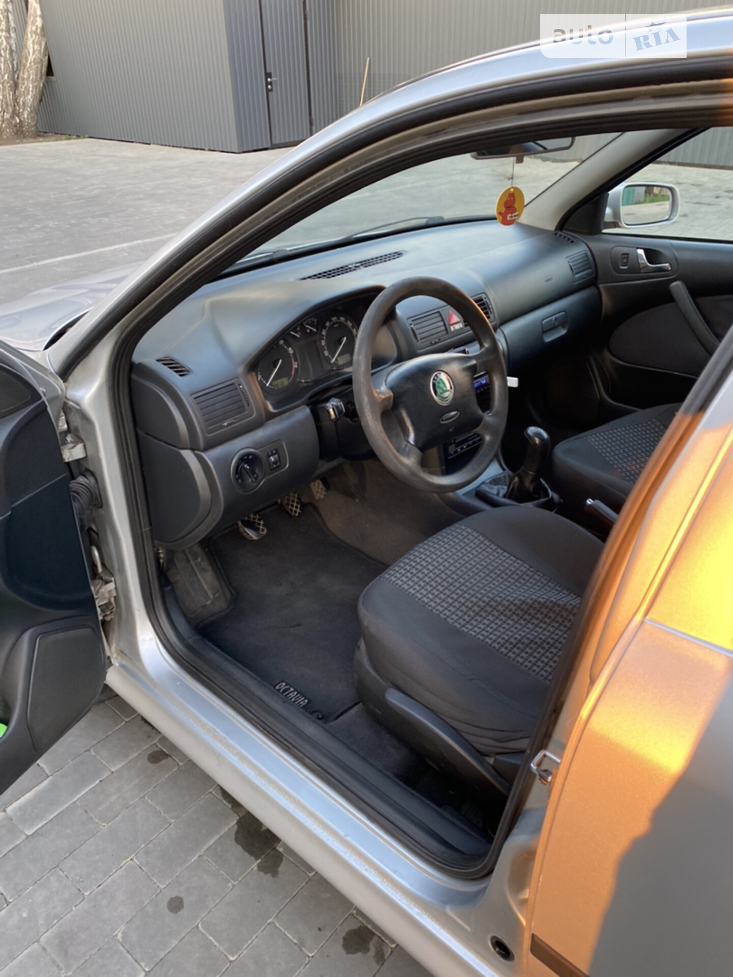 SKODA OCTAVIA 2003