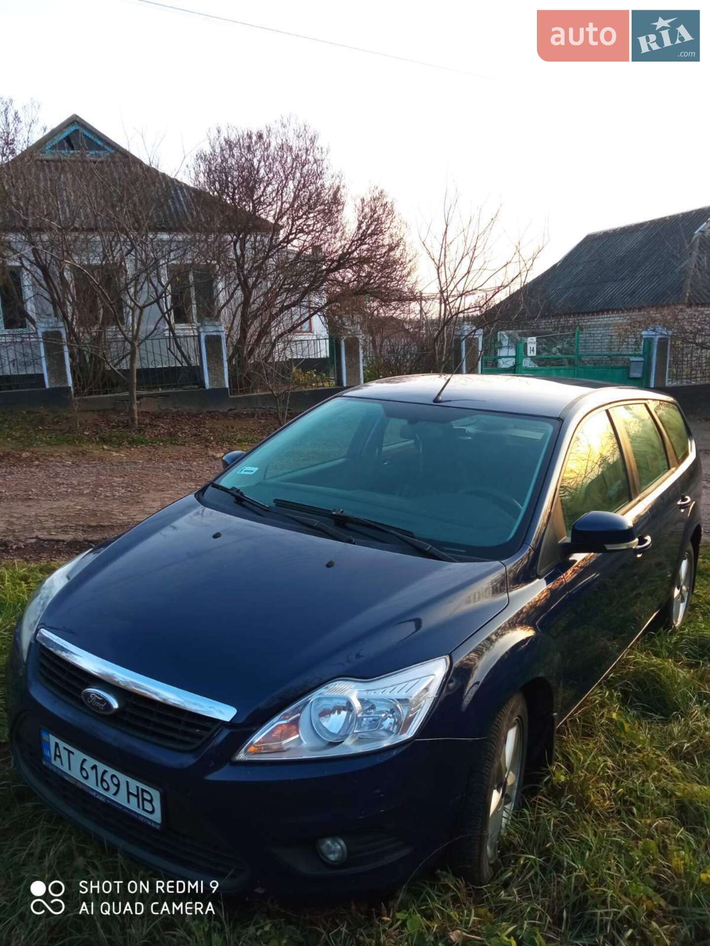 Головне фото звіту автомобіля FORD FOCUS 2010
