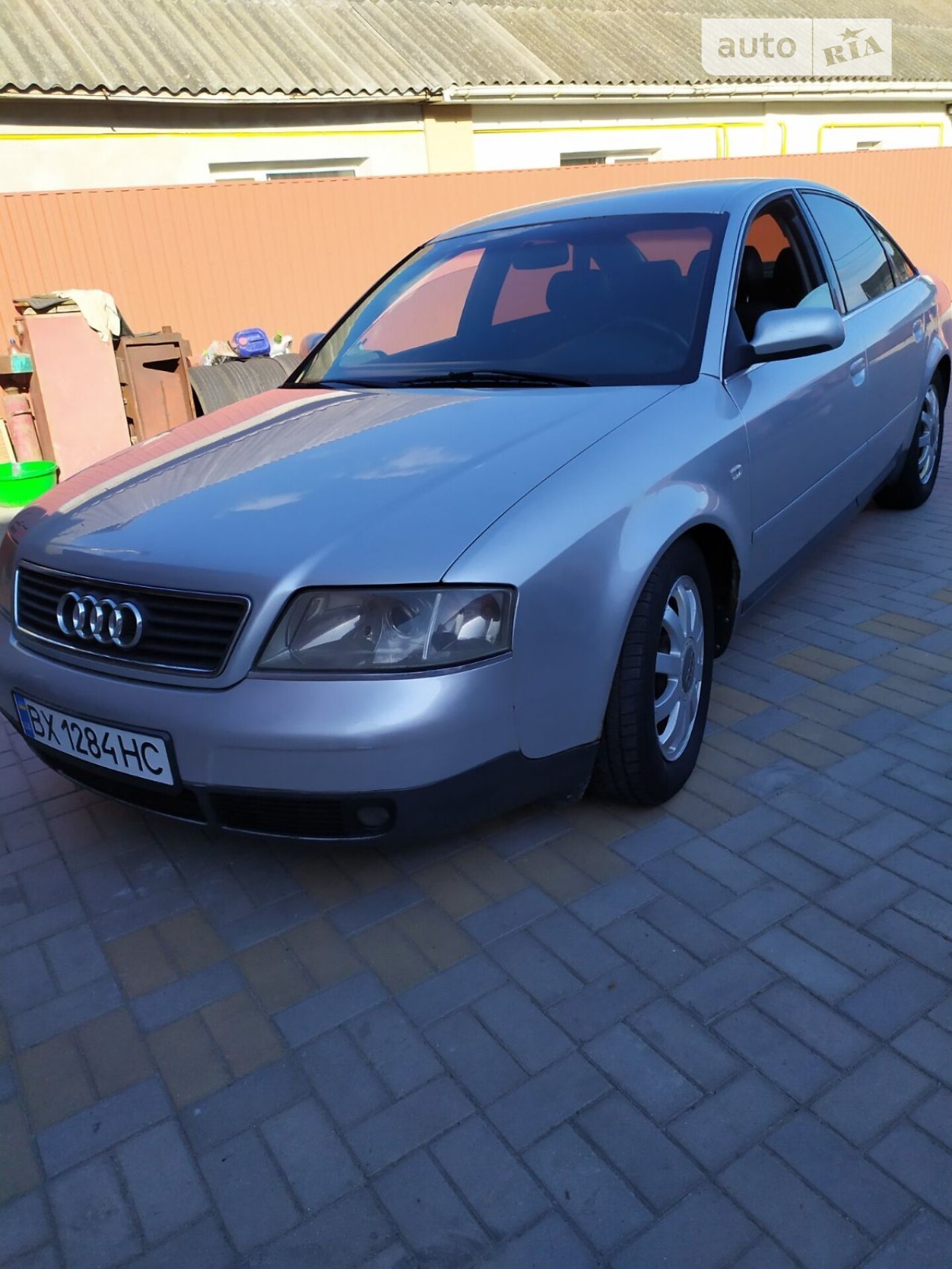 AUDI A6 2001