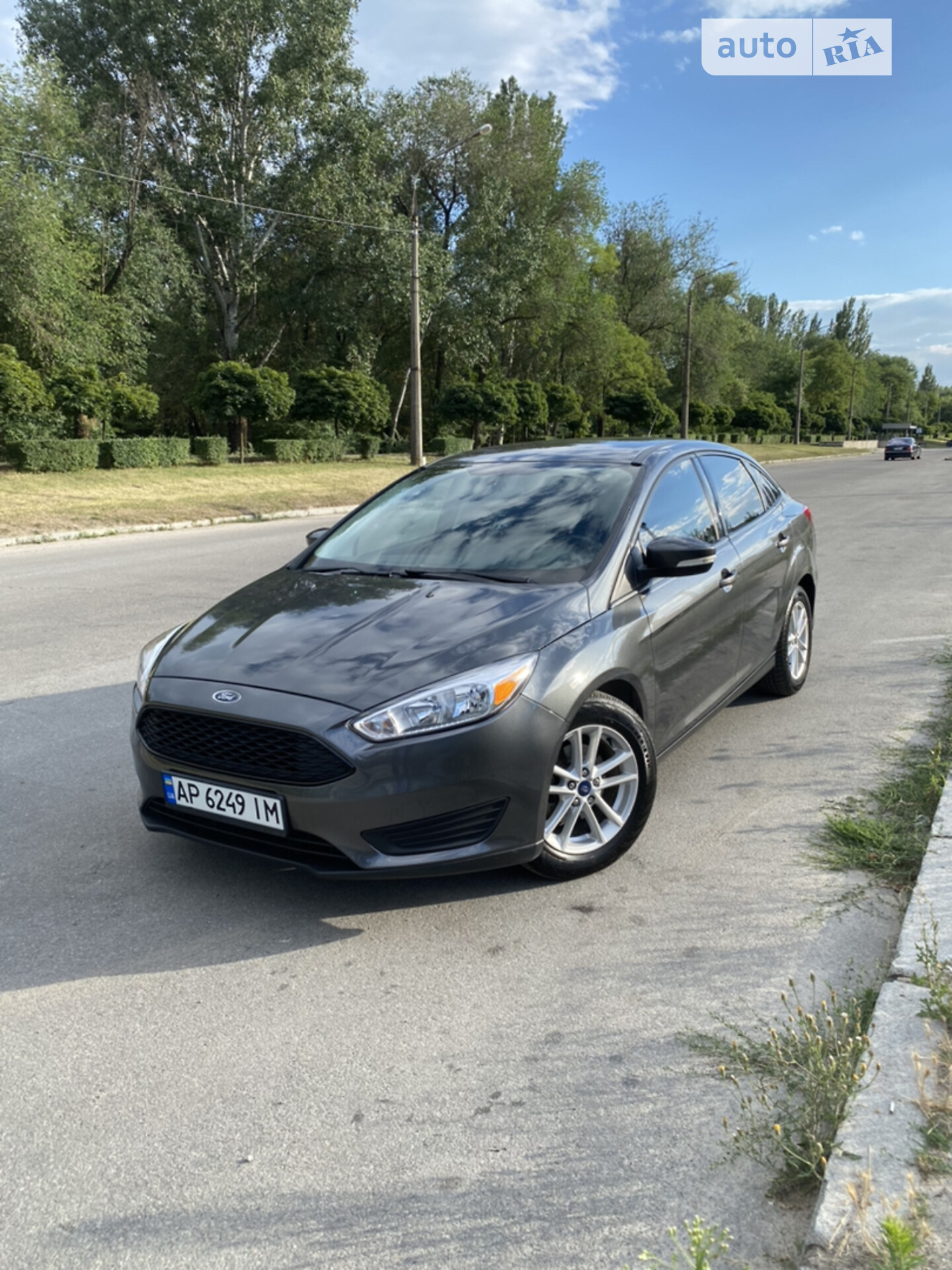 Головне фото звіту автомобіля FORD FOCUS 2017
