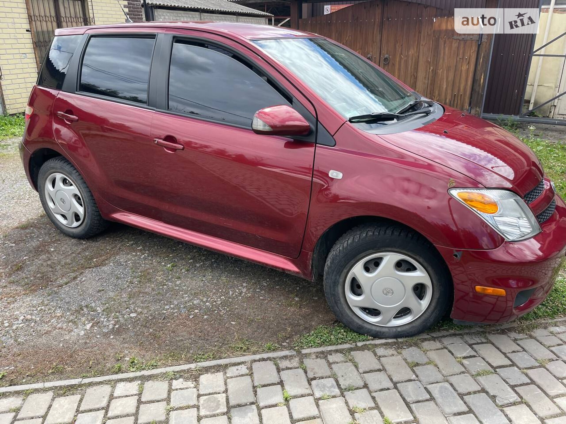TOYOTA SCION 2006
