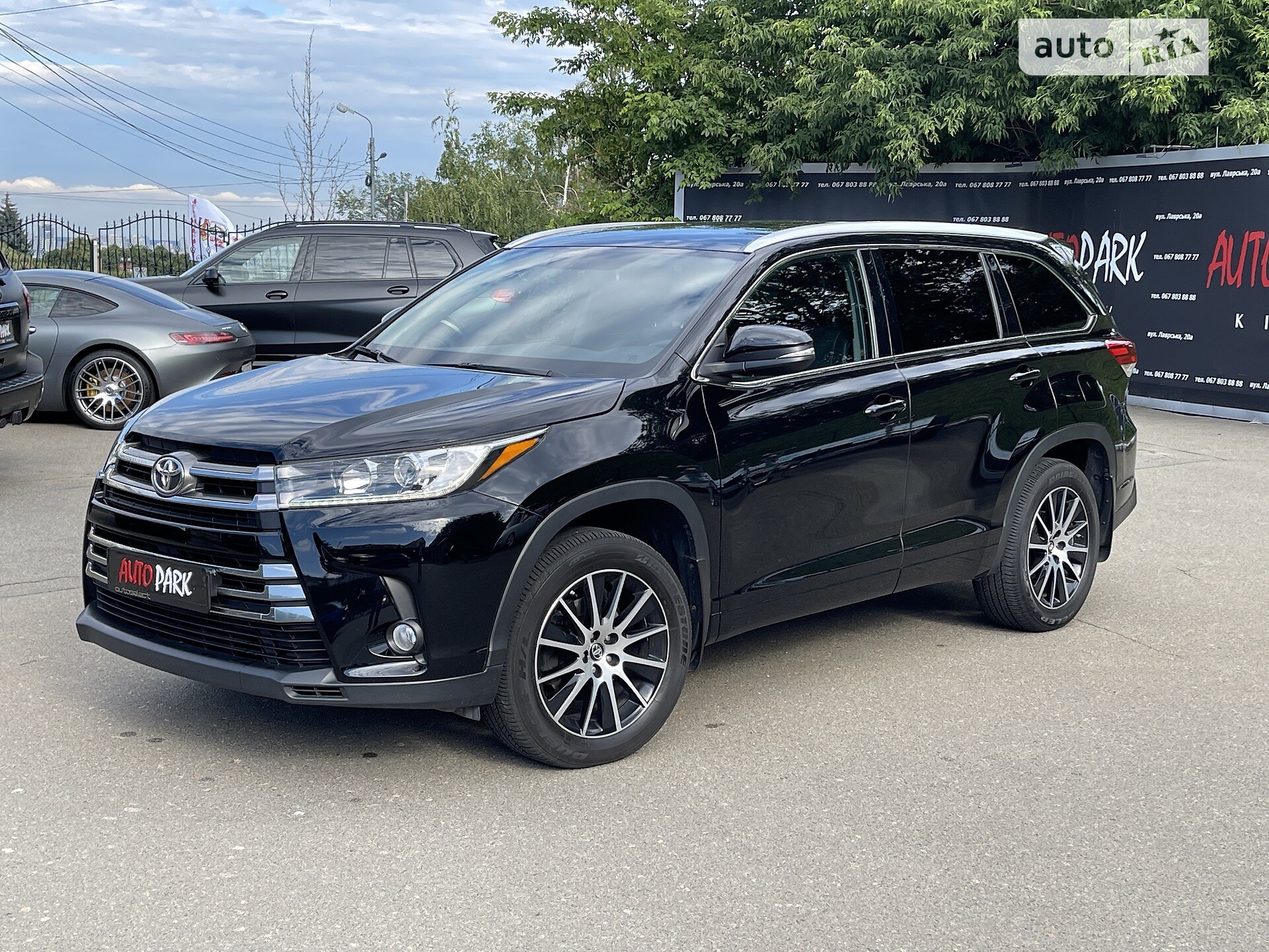 TOYOTA HIGHLANDER 2019