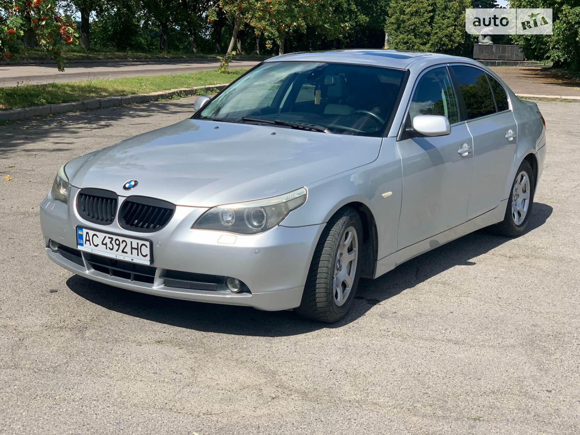 BMW 520 2003