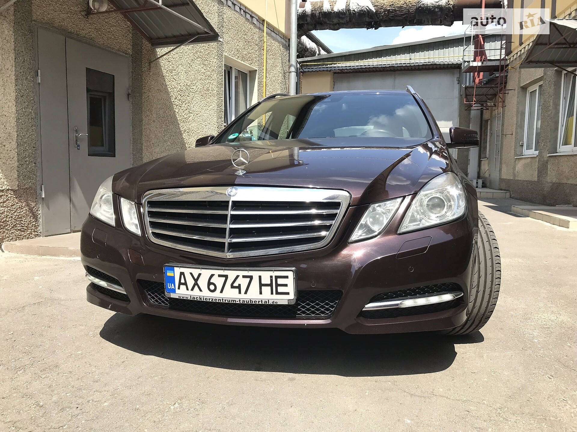 MERCEDES-BENZ E 220 2010