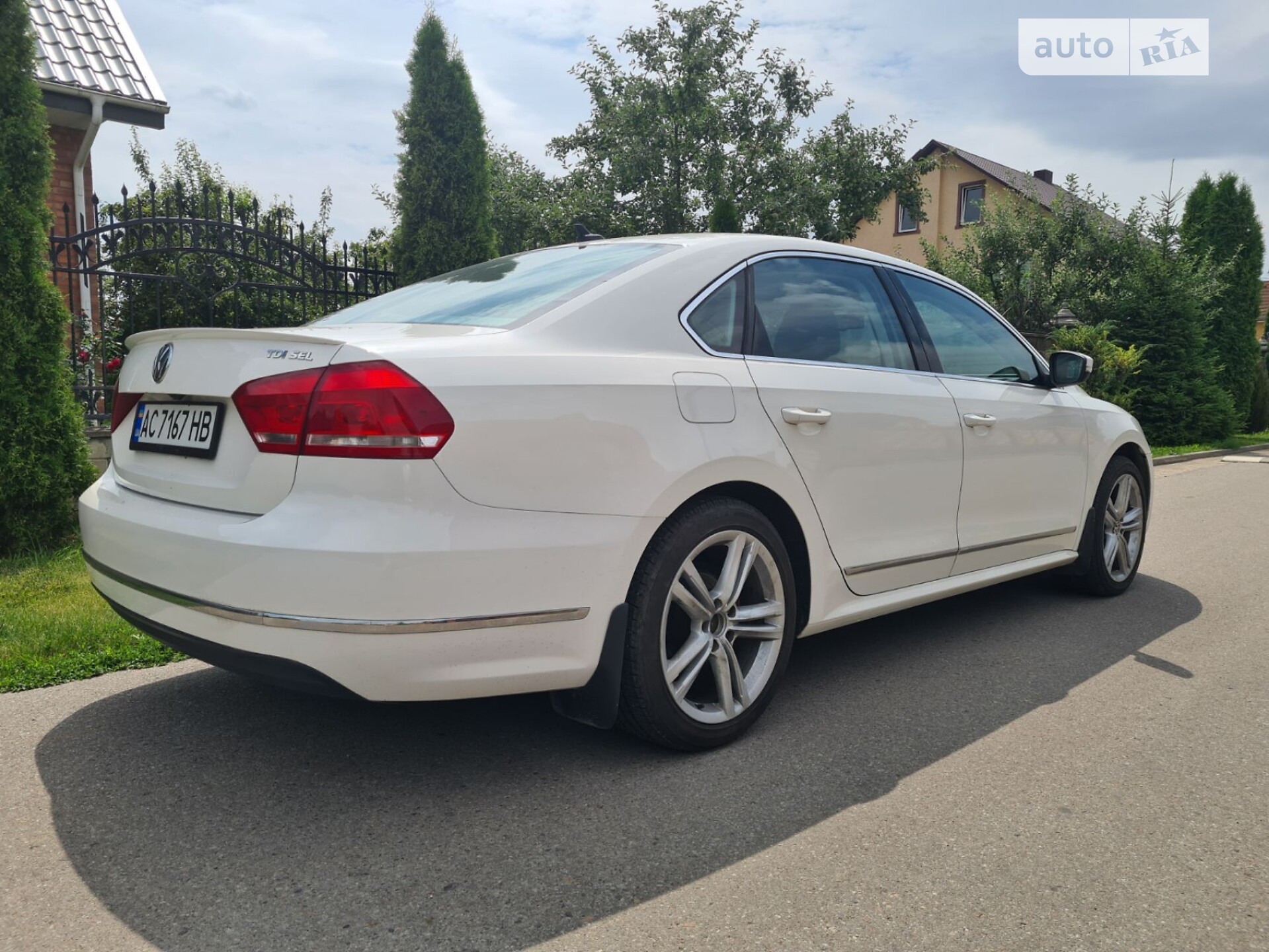 VOLKSWAGEN PASSAT 2015