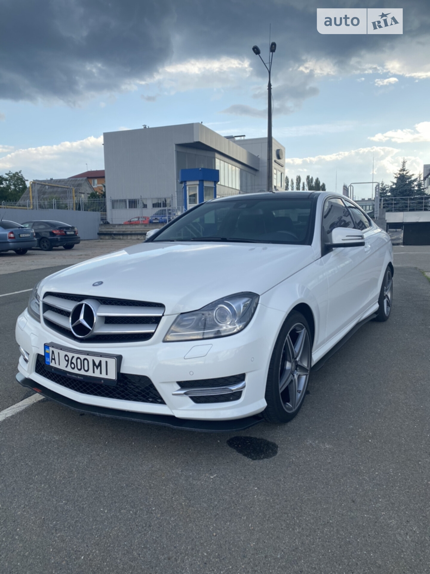 MERCEDES-BENZ C 180 2014