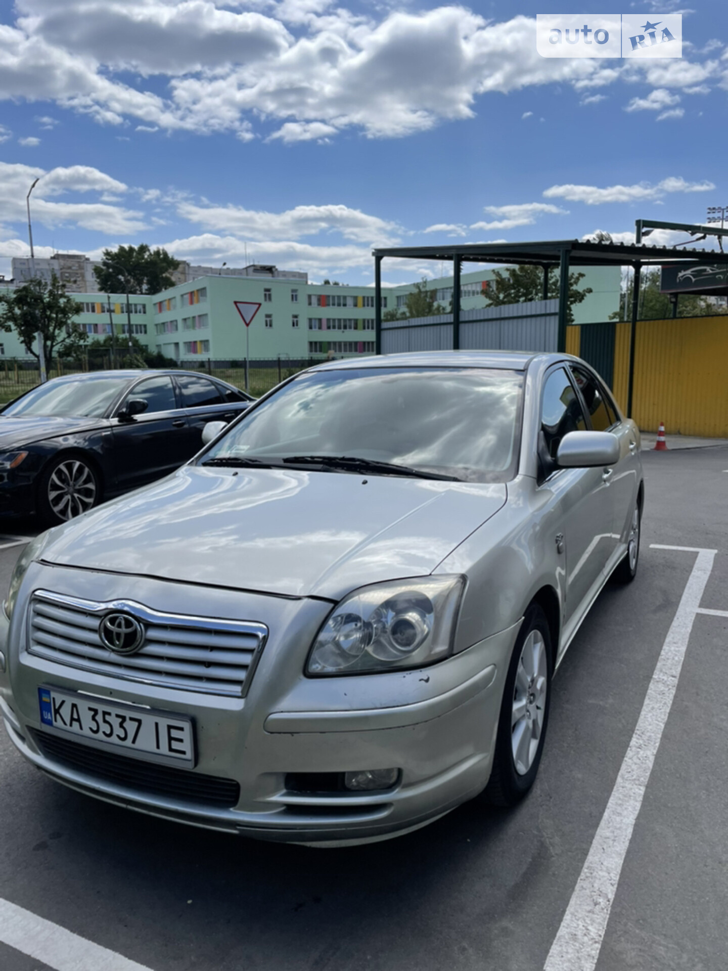 TOYOTA AVENSIS 2003