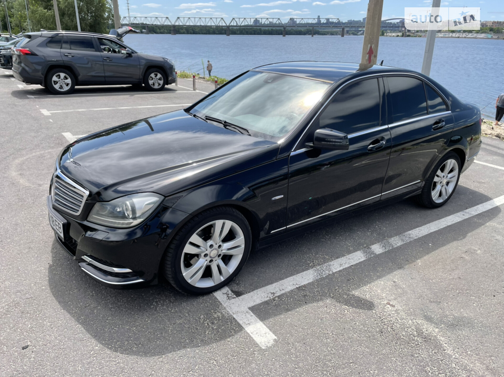 MERCEDES-BENZ C 180 2011