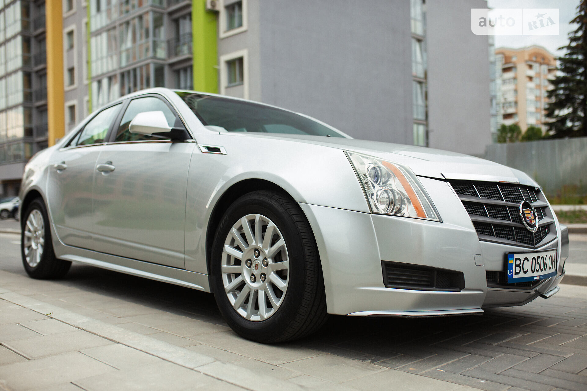 Cadillac CTS Luxury 2010