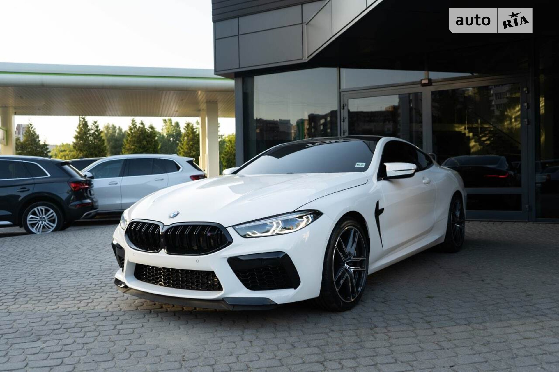 BMW M8 2019